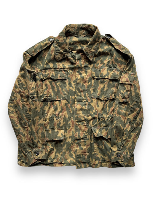 front of Vintage Russian VSR Camo Military Top SZ L-XL