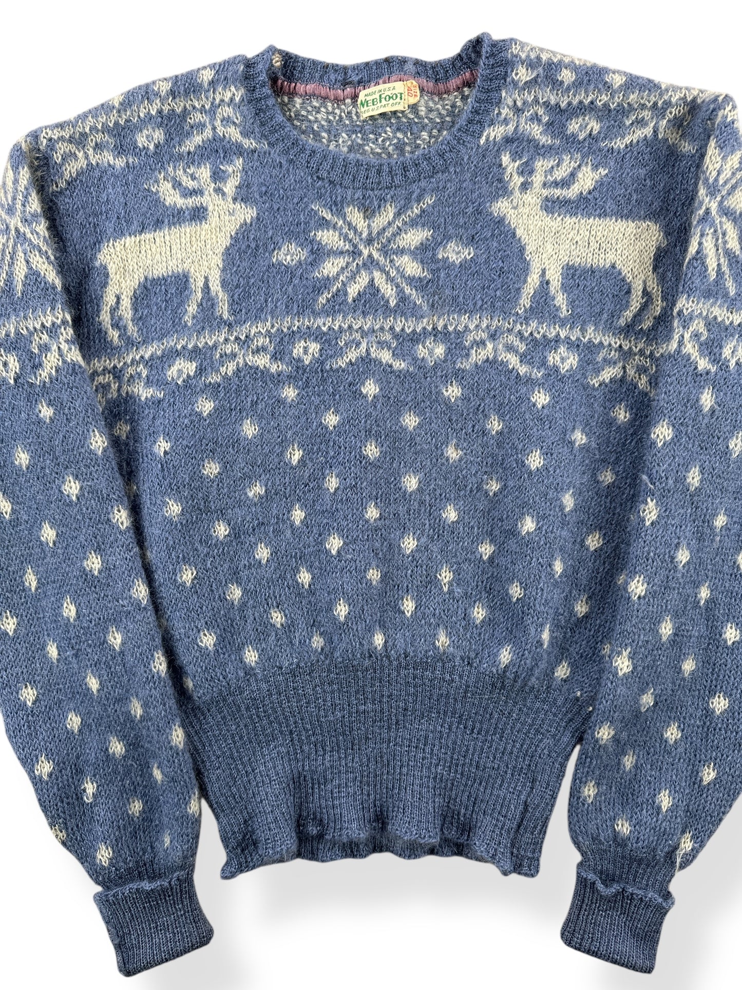 Front Close Up of Vintage Webfoot Ski Sweater SZ S AS IS