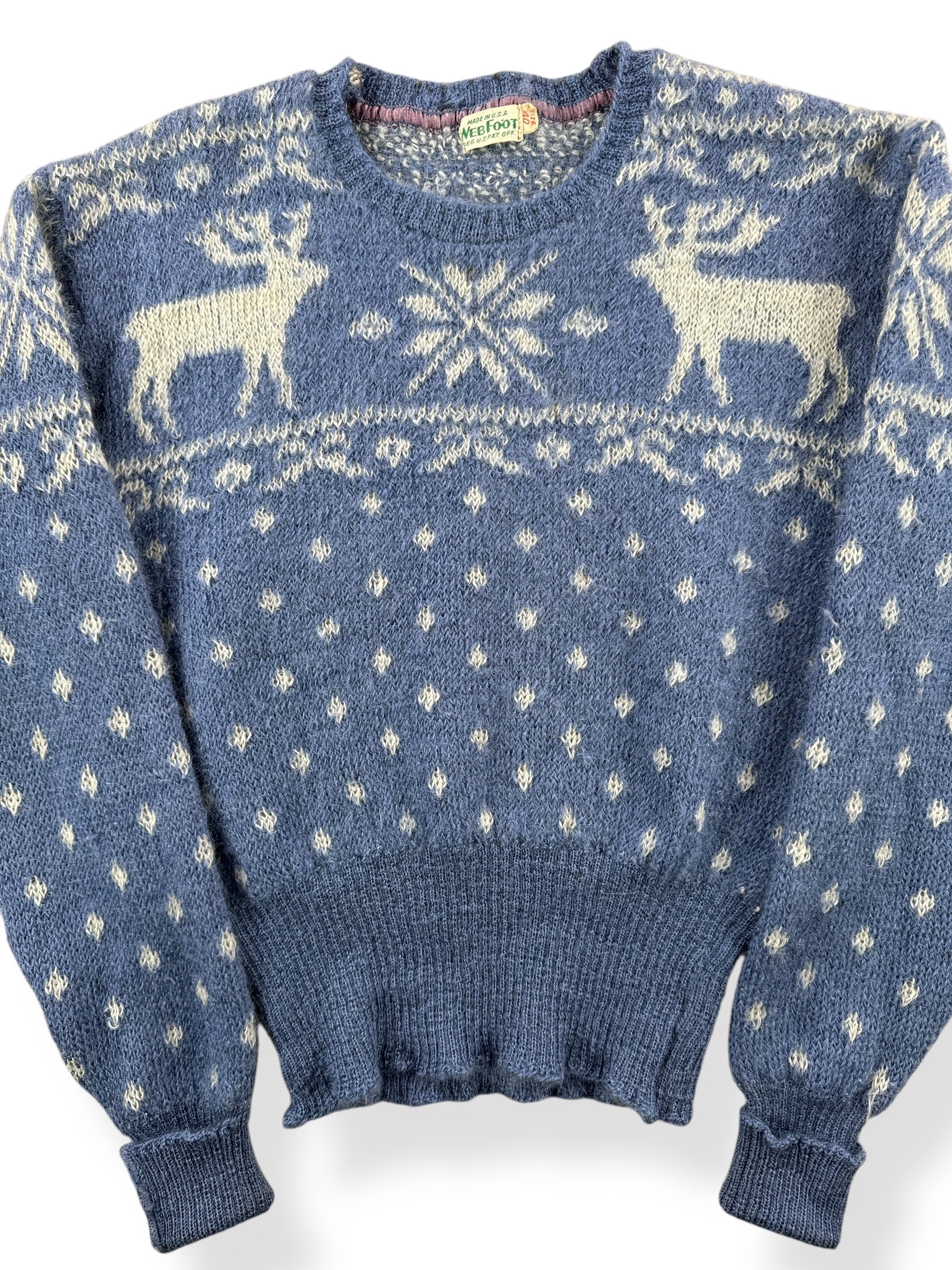 Front Close Up of Vintage Webfoot Ski Sweater SZ S AS IS