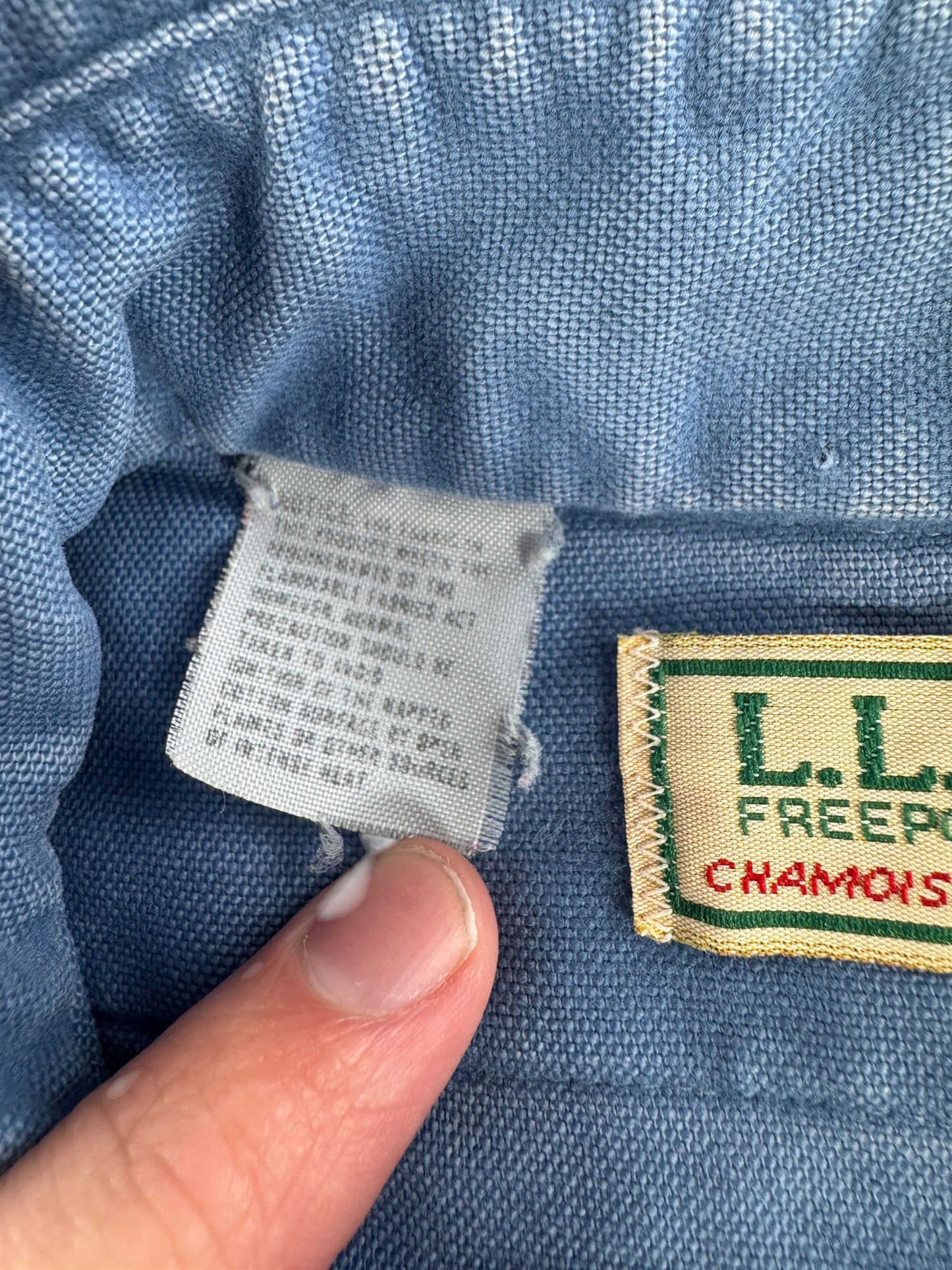 Tag on Vintage LL Bean Chamois Painters Shirt SZ 15 1/2 (Fits M)