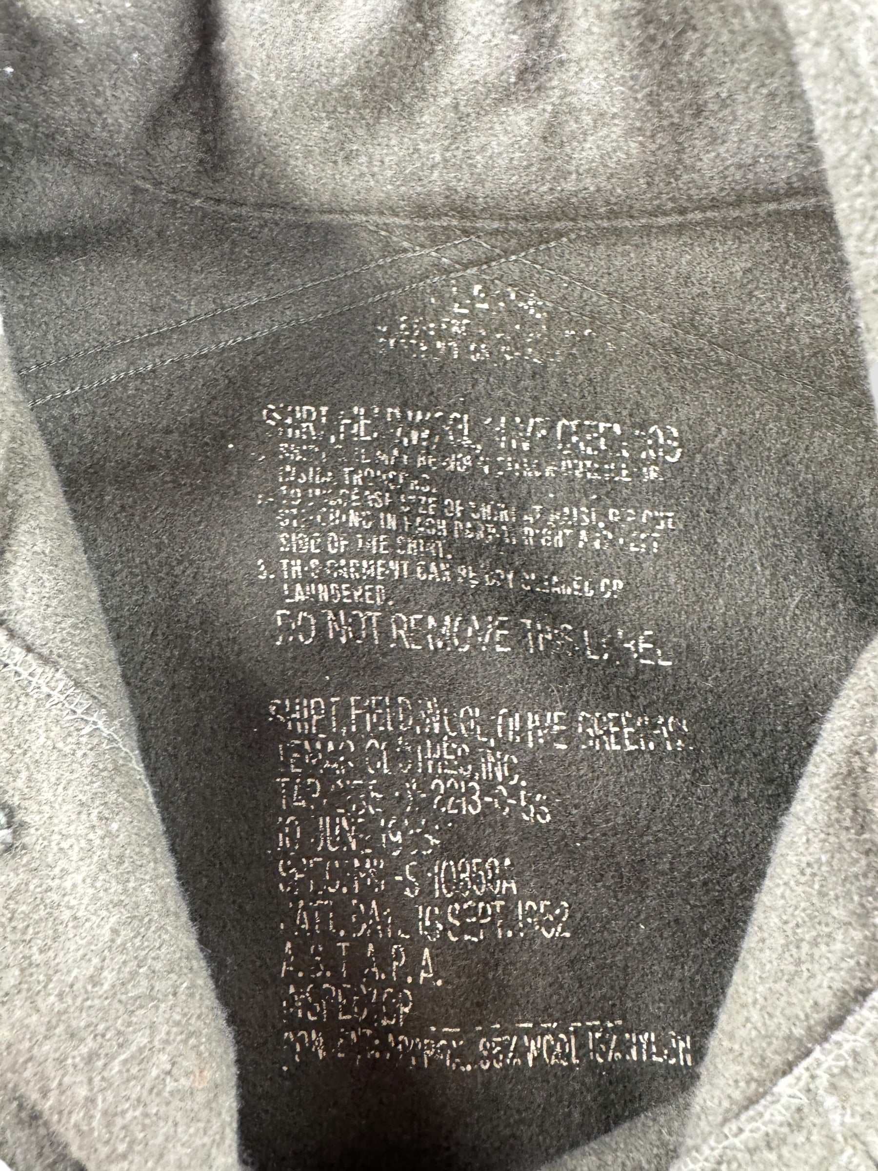 Label on Vintage Wool Military Shirt SZ L