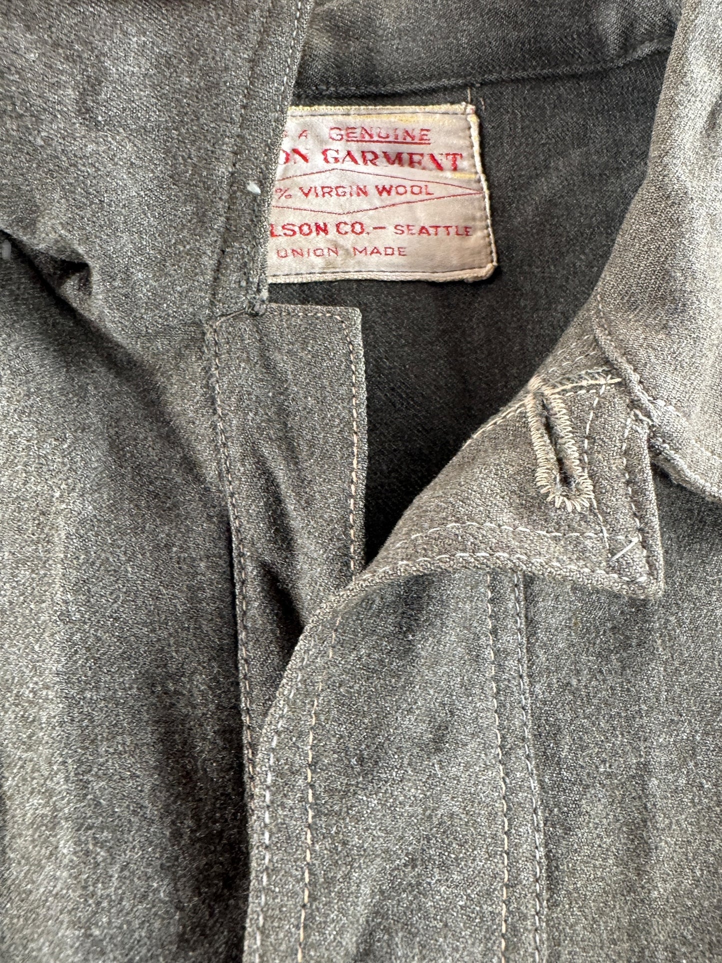 Missing Buttons on Vintage 40s/50s Filson Wool Mackinaw Cruiser SZ 44