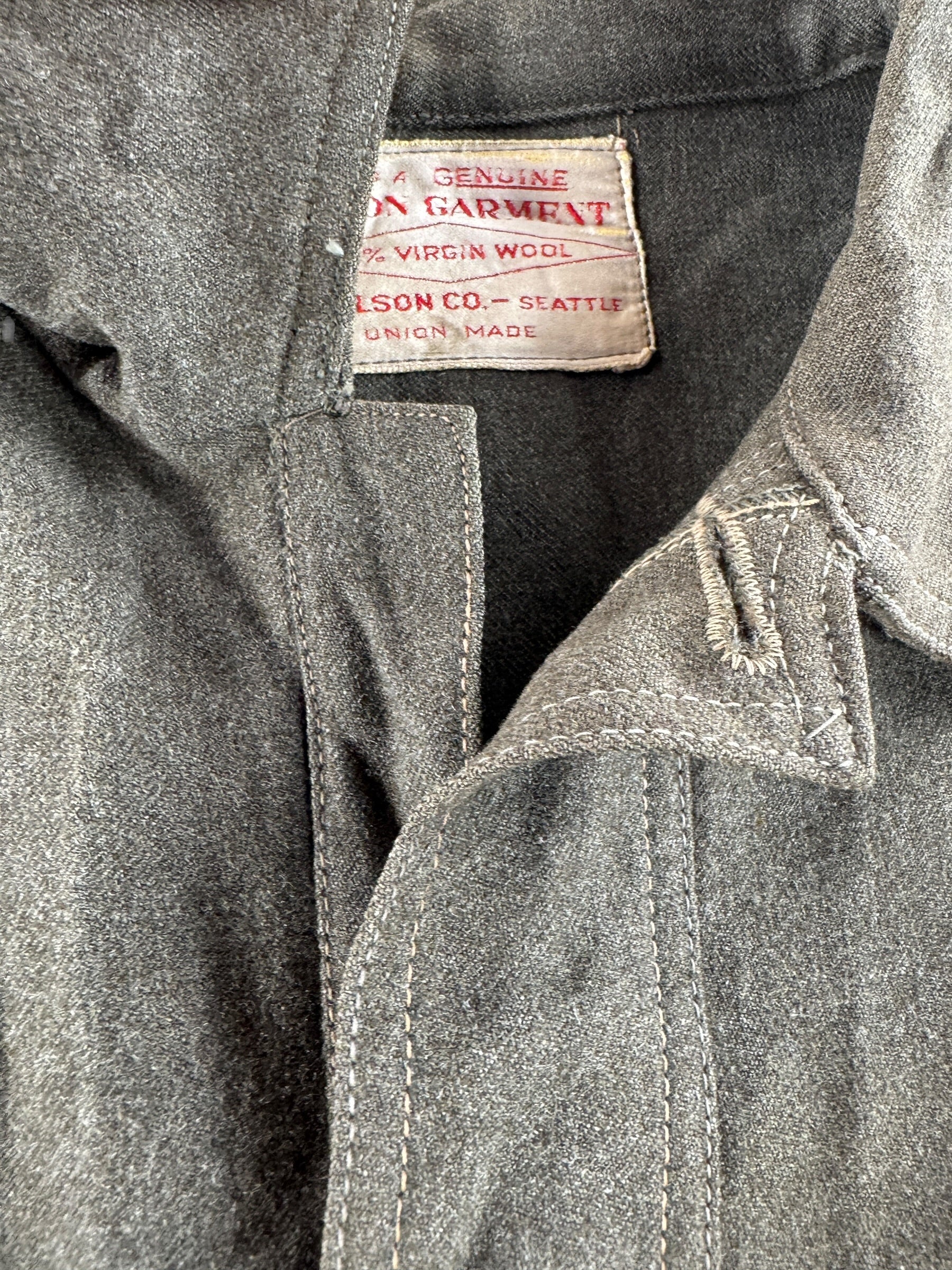 Missing Buttons on Vintage 40s/50s Filson Wool Mackinaw Cruiser SZ 44