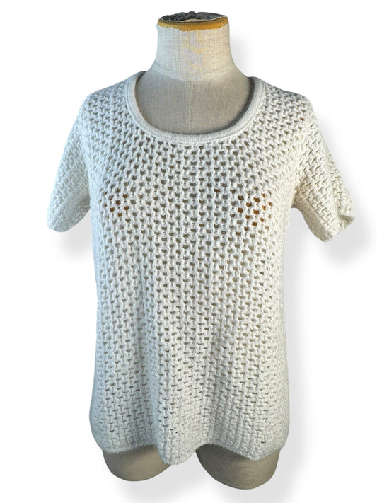 Front of  1960s White Short Sleeve Sweater M