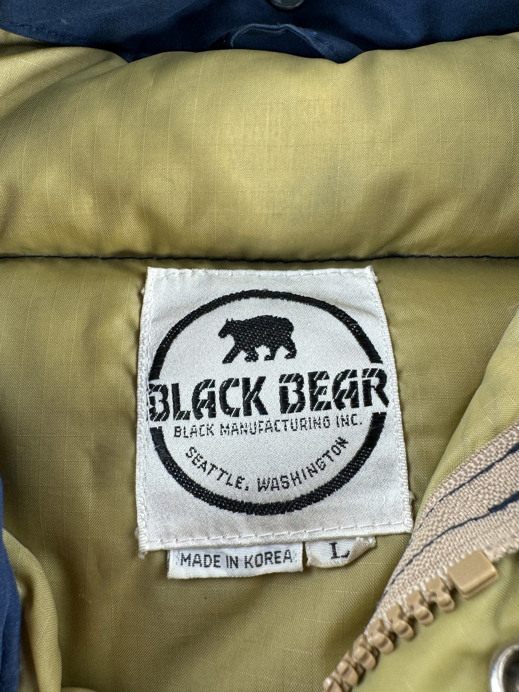 Tag on Vintage 80s Era Black Bear Puffer Jacket SZ L AS IS