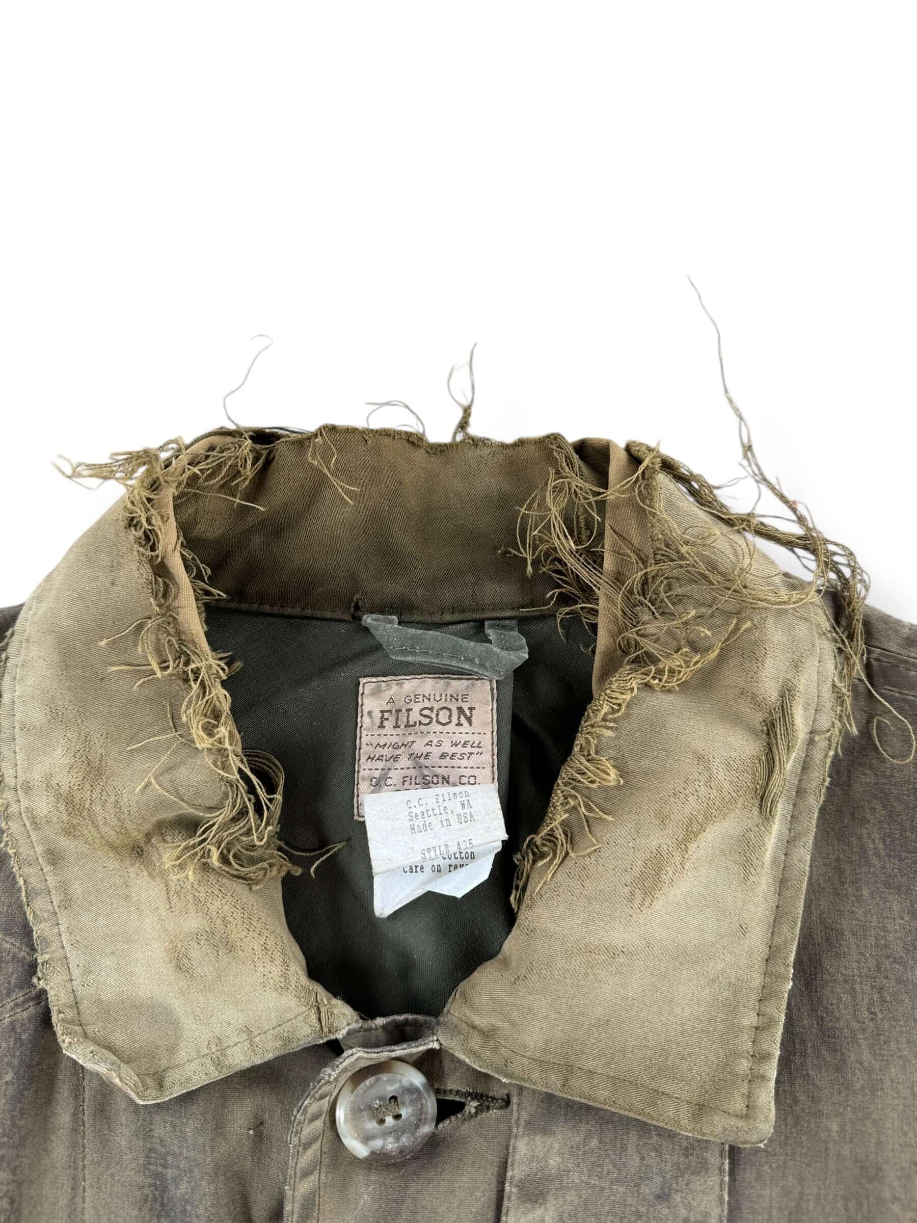 Collar on Vintage Filson Upland Waterfowl Hunting Jacket SZ L AS IS