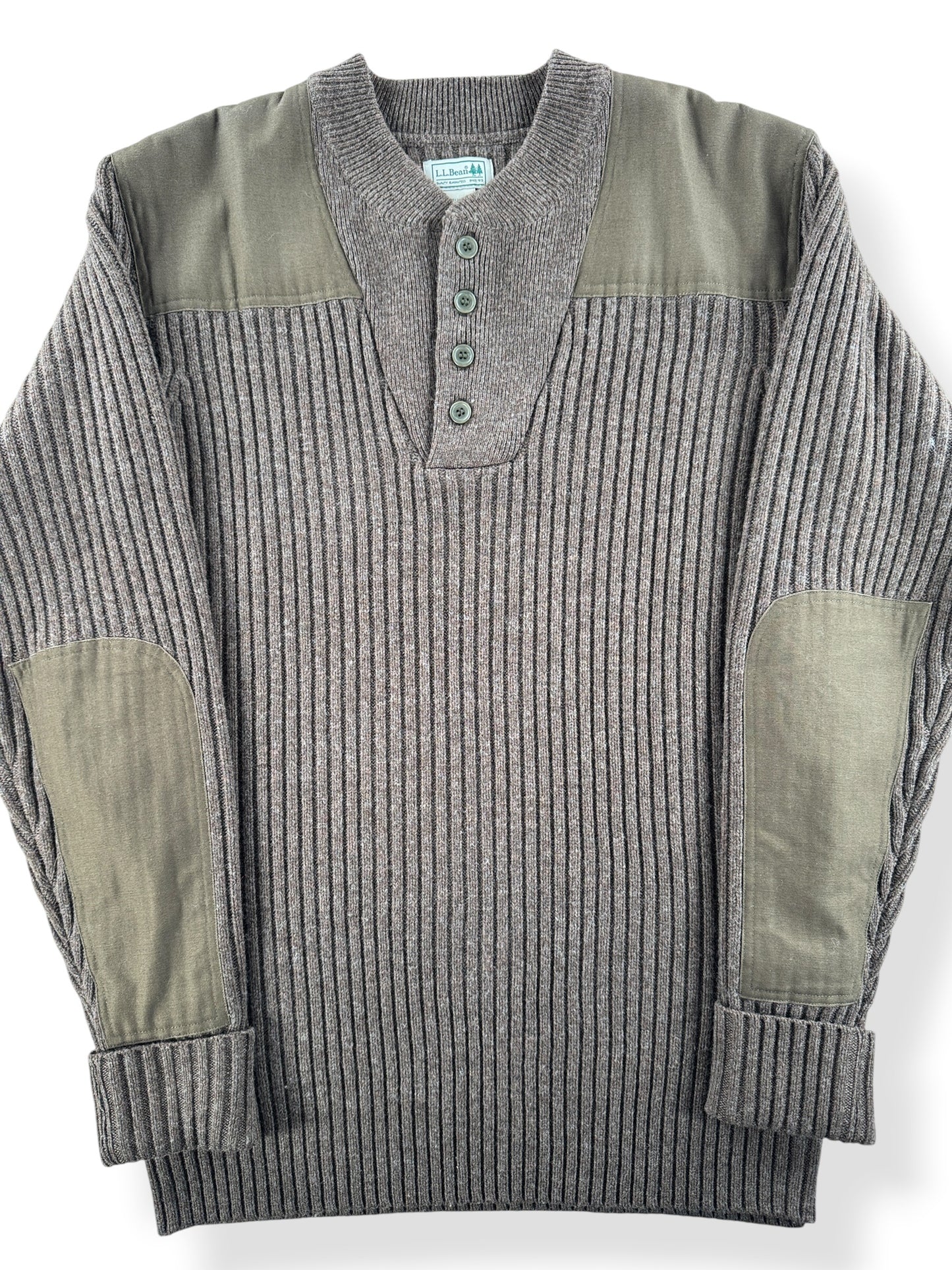Front Close Up of Vintage NOS L.L. Bean Commando Sweater SZ L (Fits M)