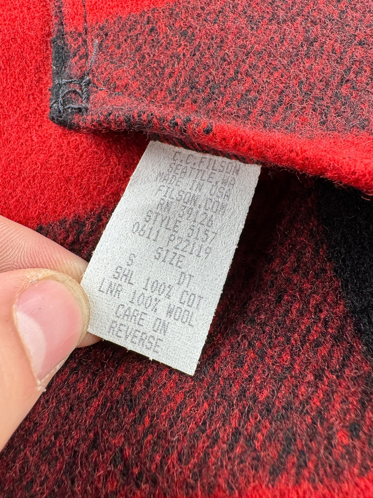Info tag on Filson Style 5157 Reversible Vest SZ S