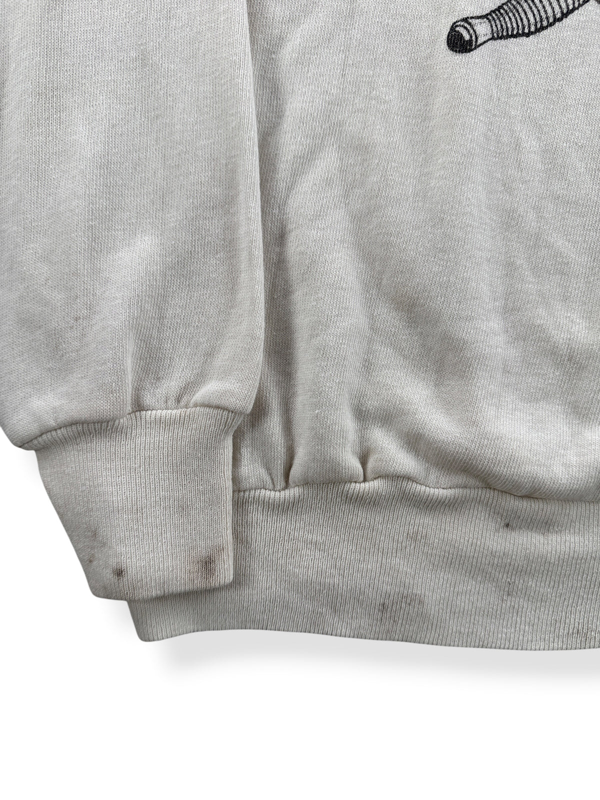 Staining on hem and cuff of Vintage 70s Green Beret Special Forces Crewneck SZ L