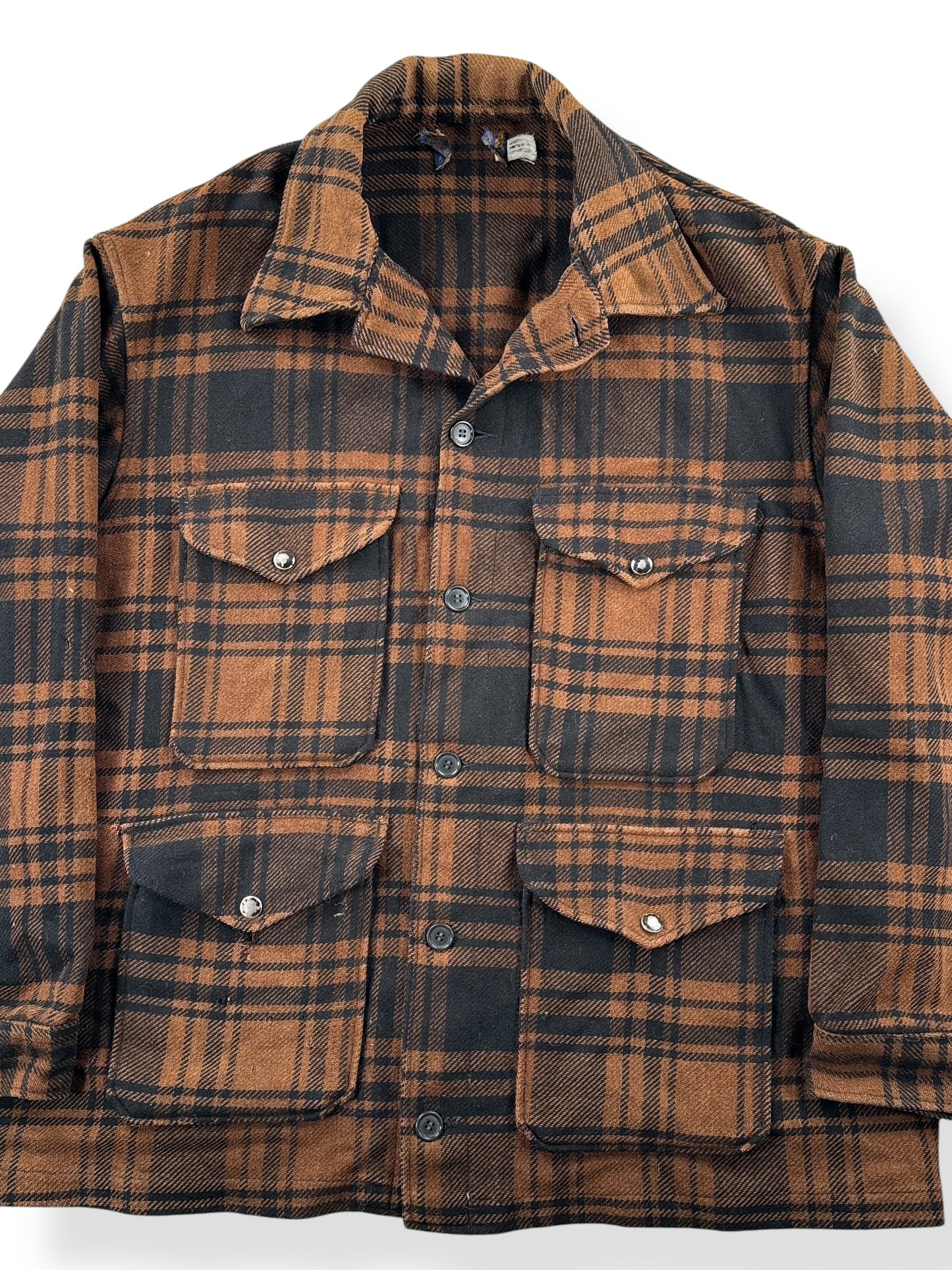 Front Close Up of Vintage Pendleton Brown & Black Mackinaw Cruiser Jacket SZ XL
