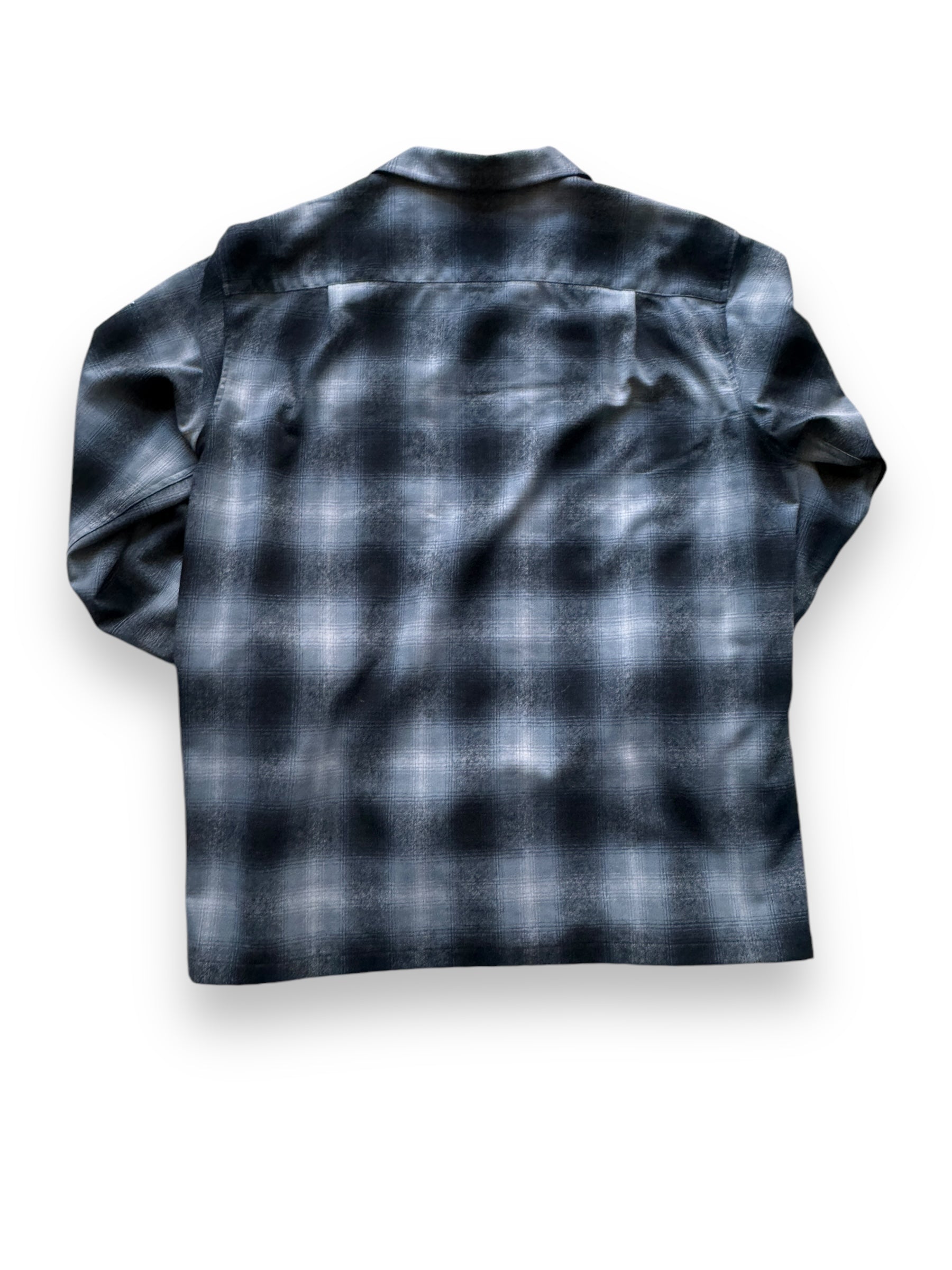 back of Modern Pendleton Grey/Black Shadowplaid Board Shirt SZ XL