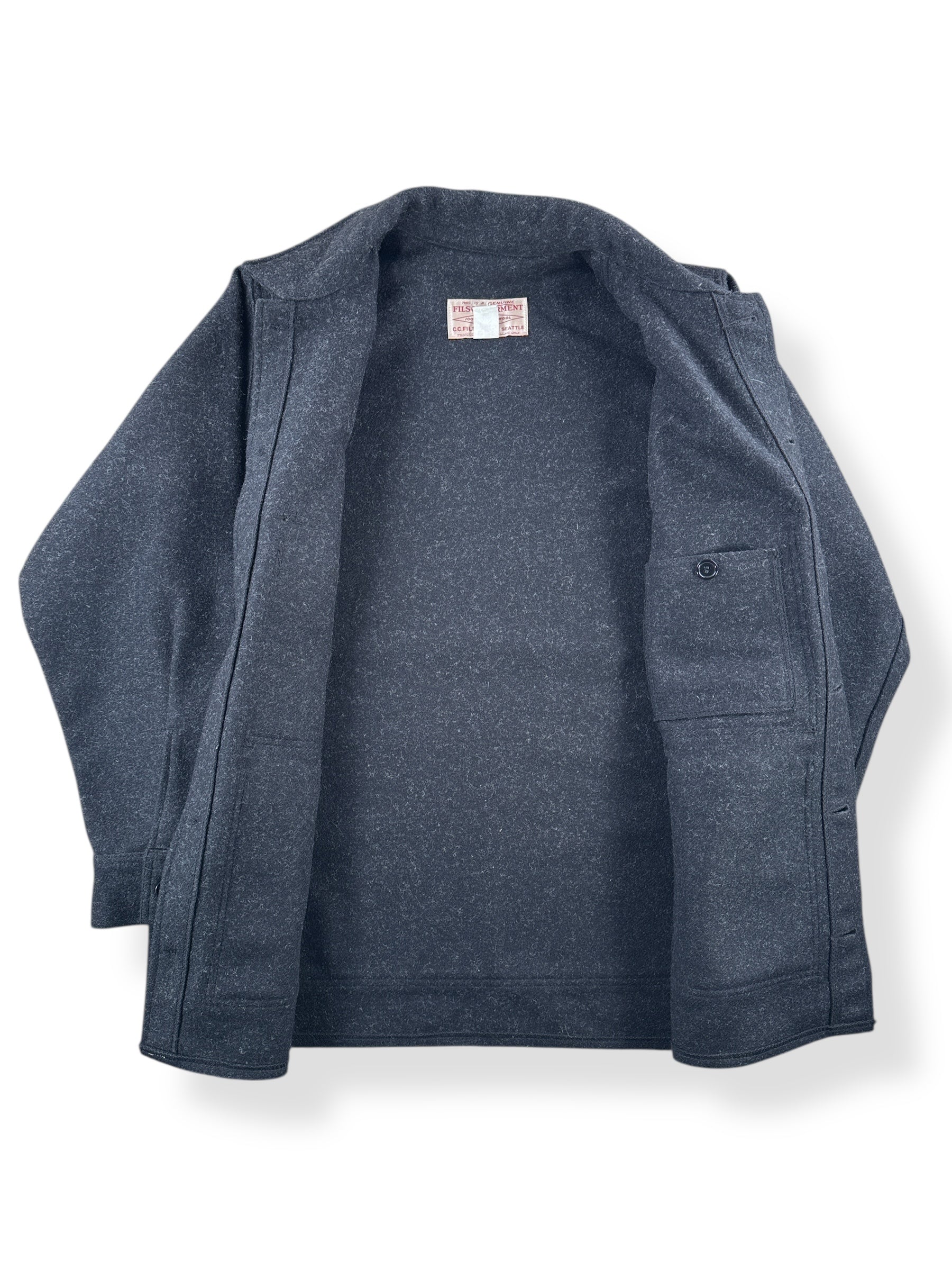 Inside of Filson Charcoal Mackinaw Jacket SZ 42