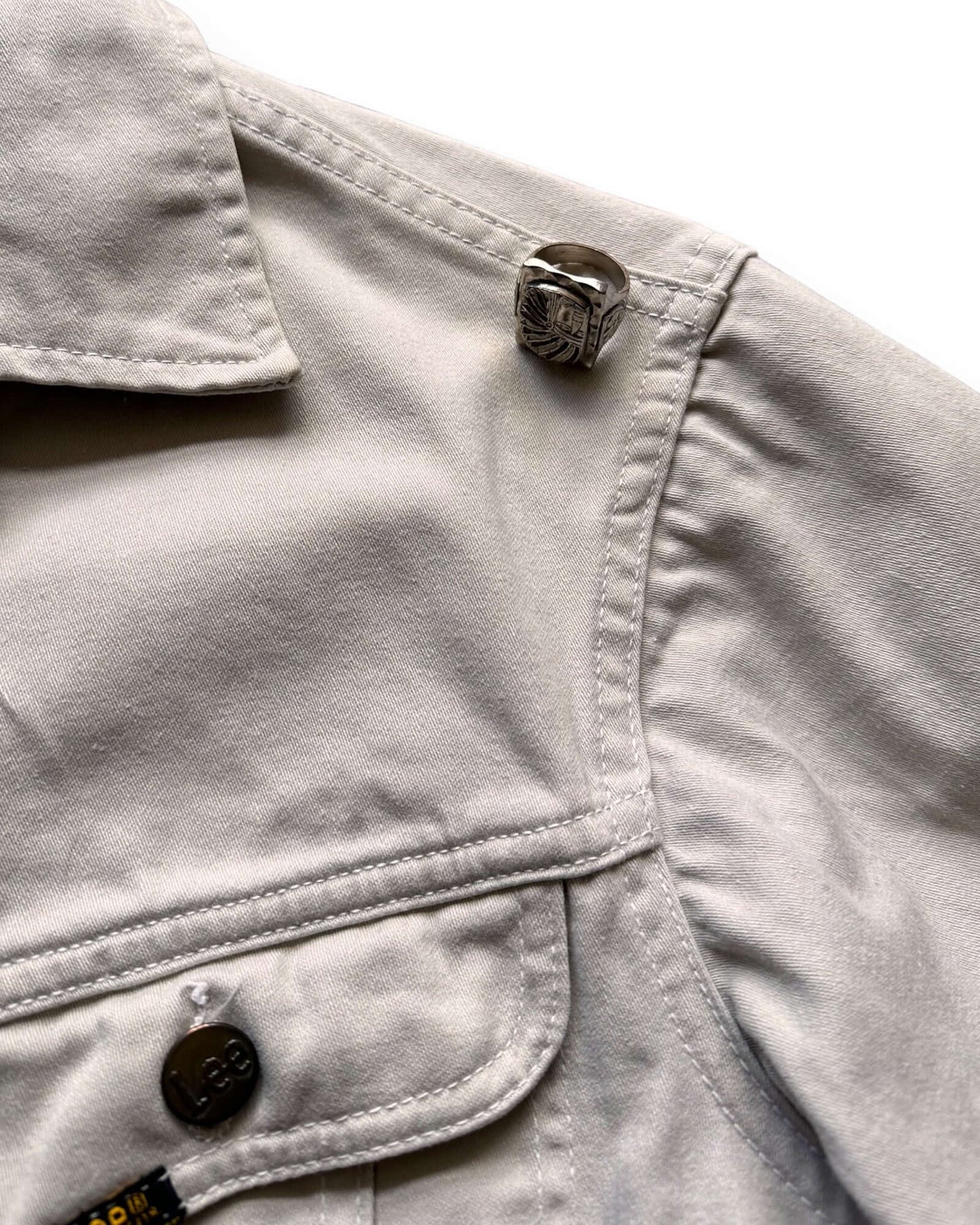 Small Stain on Left Shoulder of Vintage Lee Westerner Jacket SZ 40 | Vintage Lee 100-J Denim Workwear Seattle | Seattle Vintage Denim