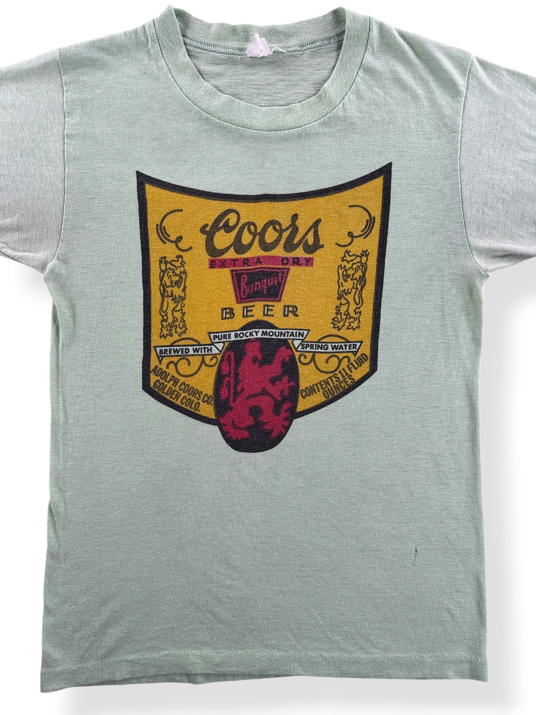 Front Close Up of Vintage 70's Coors Banquet Tee SZ M (fits XS)