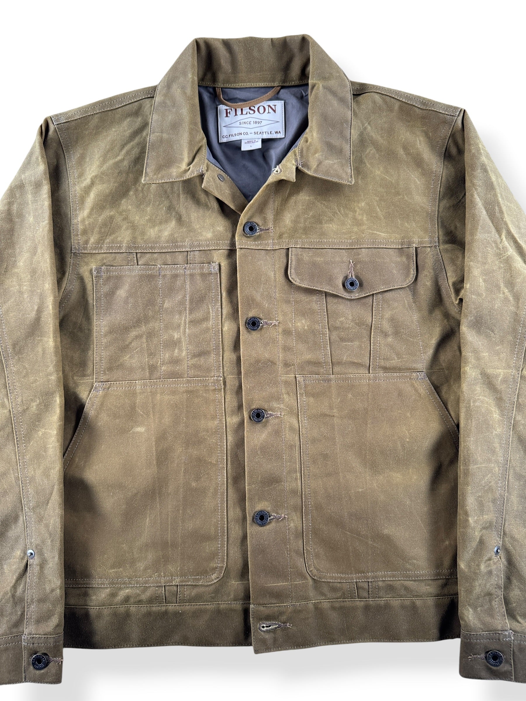 Front Close Up of Filson Short Lined Cruiser SZ L