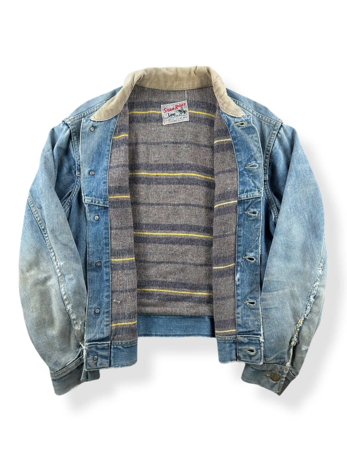 Inside of Vintage Lee Union Made Storm Rider SZ 42