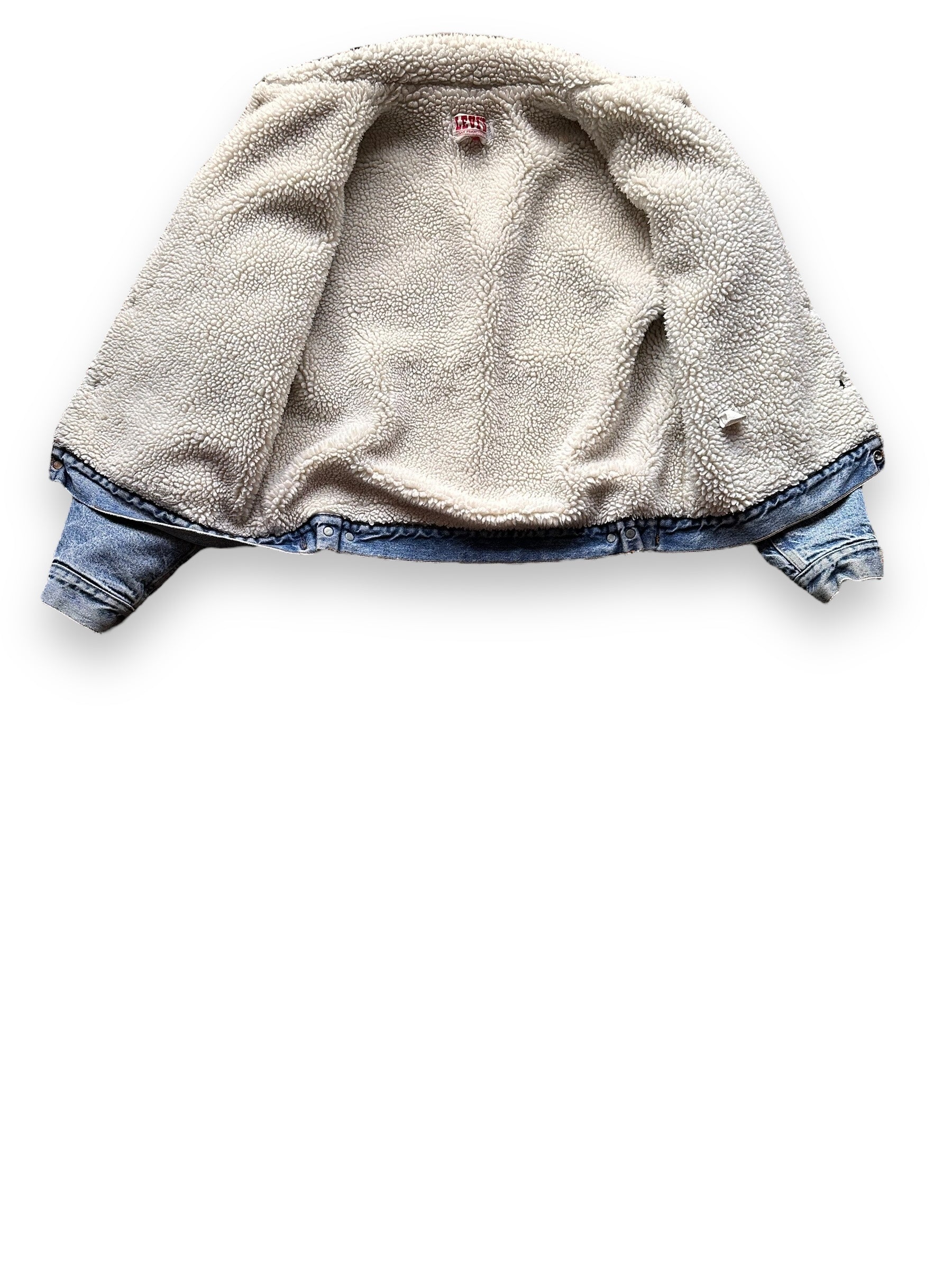 Shearling Lining of Vintage Levis Sherpa Type III Denim Jacket SZ 46R | Vintage Denim Workwear Seattle | Barn Owl Seattle