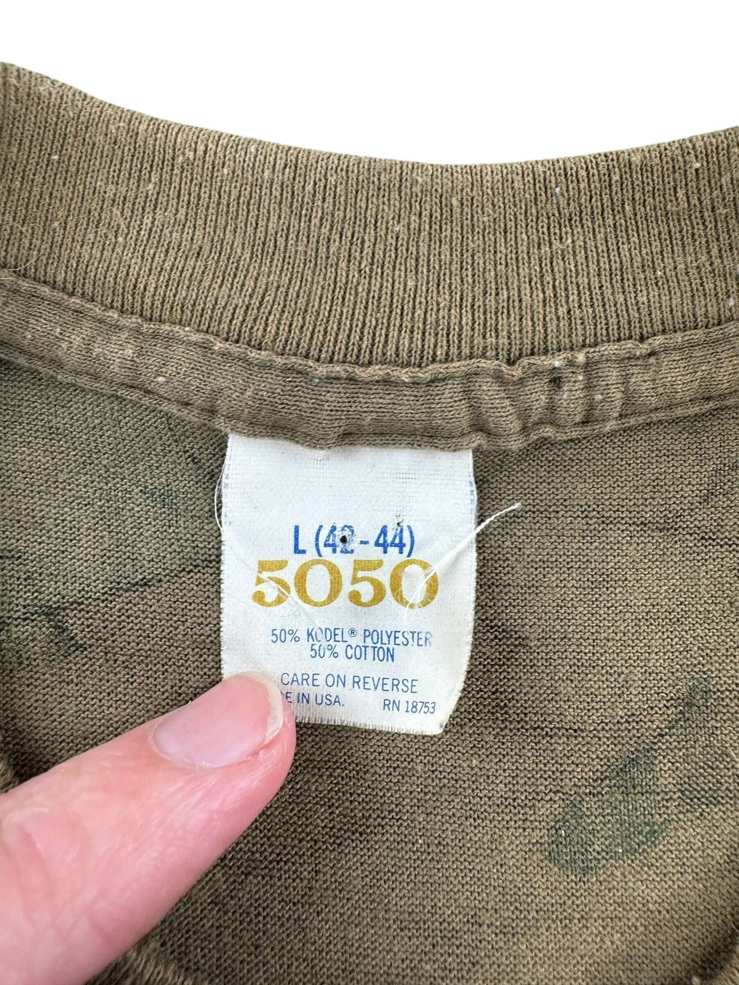 Tag on Vintage 50/50 Camo Pocket Tee SZ M