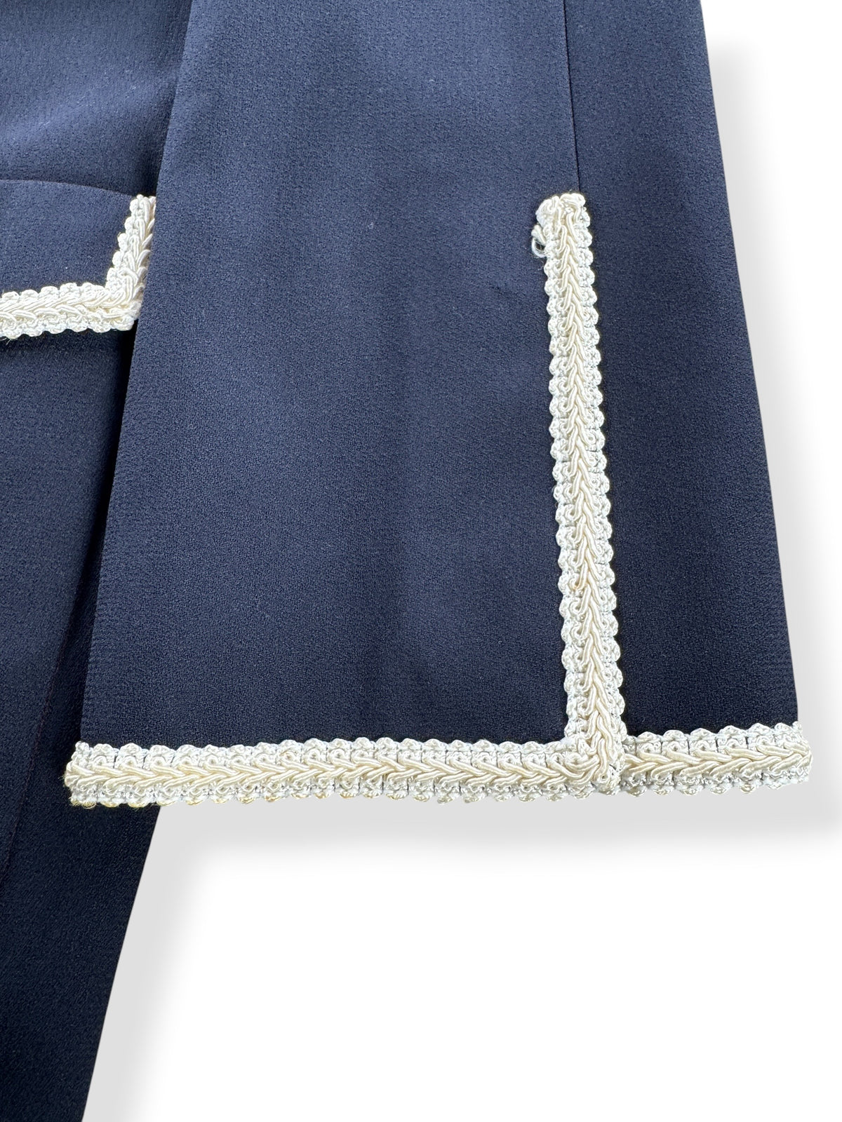 Cuffs on Vintage Designer Blazer with Amazing Pearly Sunburst Buttons SZ M/L
