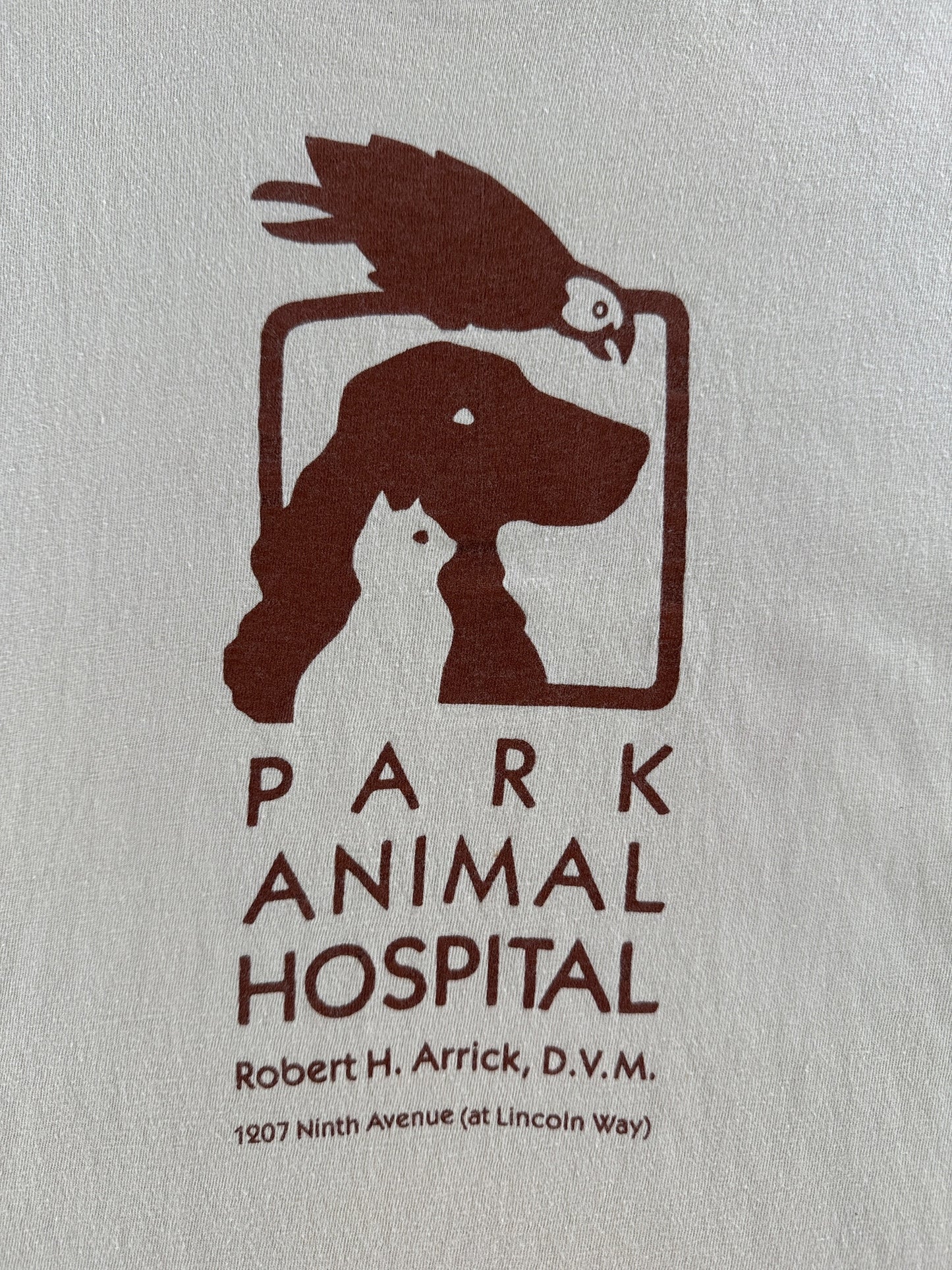 Front graphic of Vintage Park Animal Hospital Tee SZ M