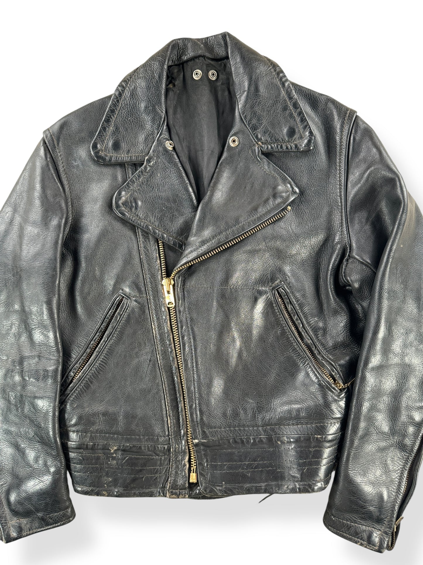 Front Close Up of Vintage 60s Leather Jacket SZ M