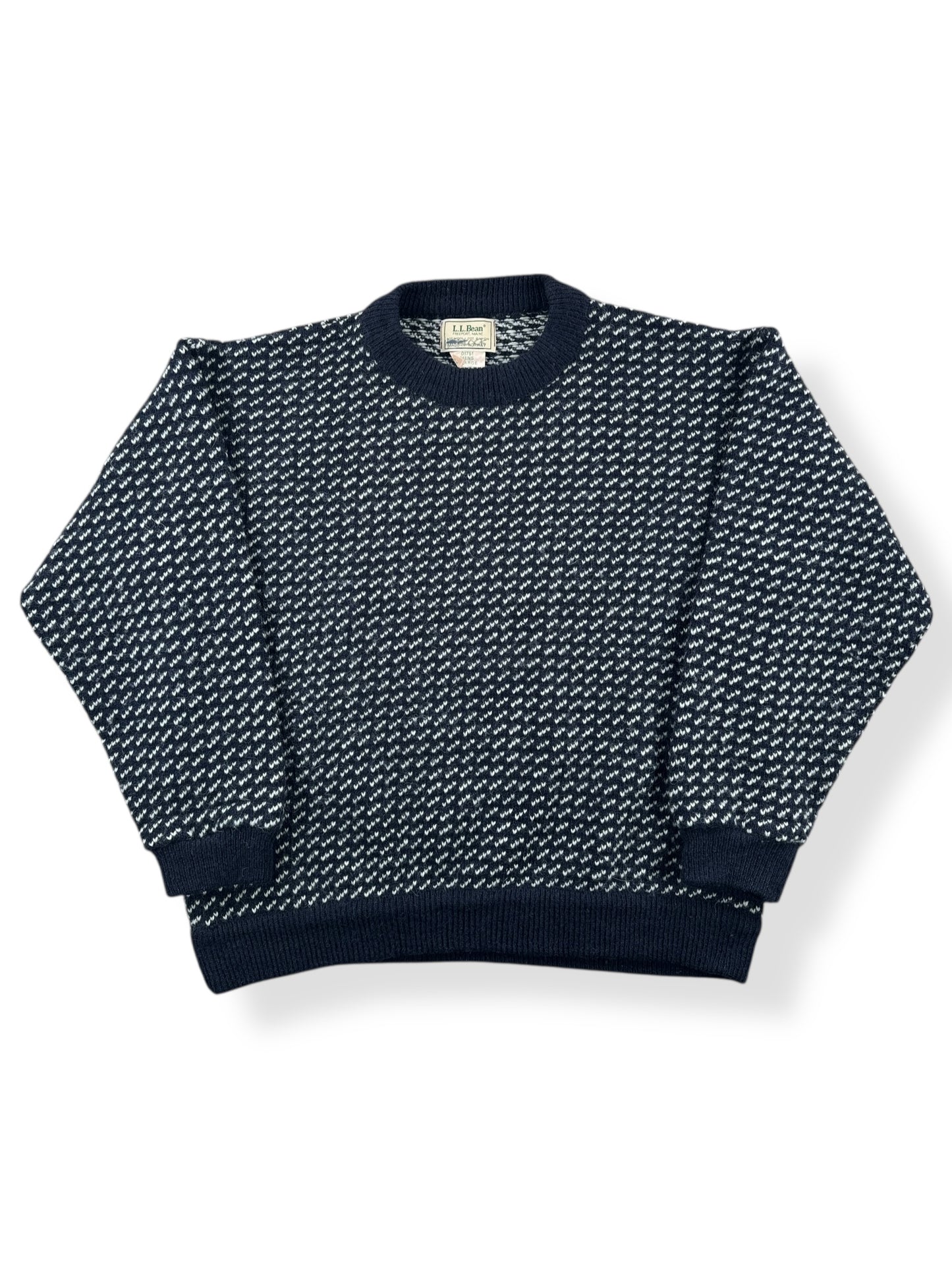 Front of Vintage Men's LL Bean Birdseye Sweater Black & White SZ XL