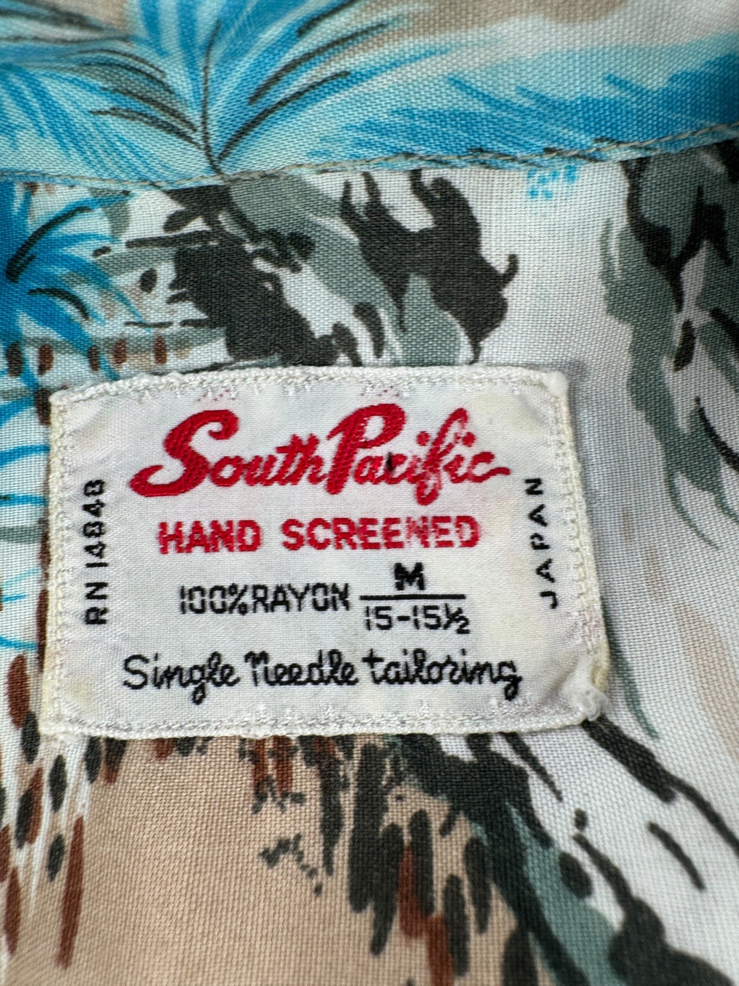 Graphic of Vintage South Pacific Ladies Aloha Shirt SZ M