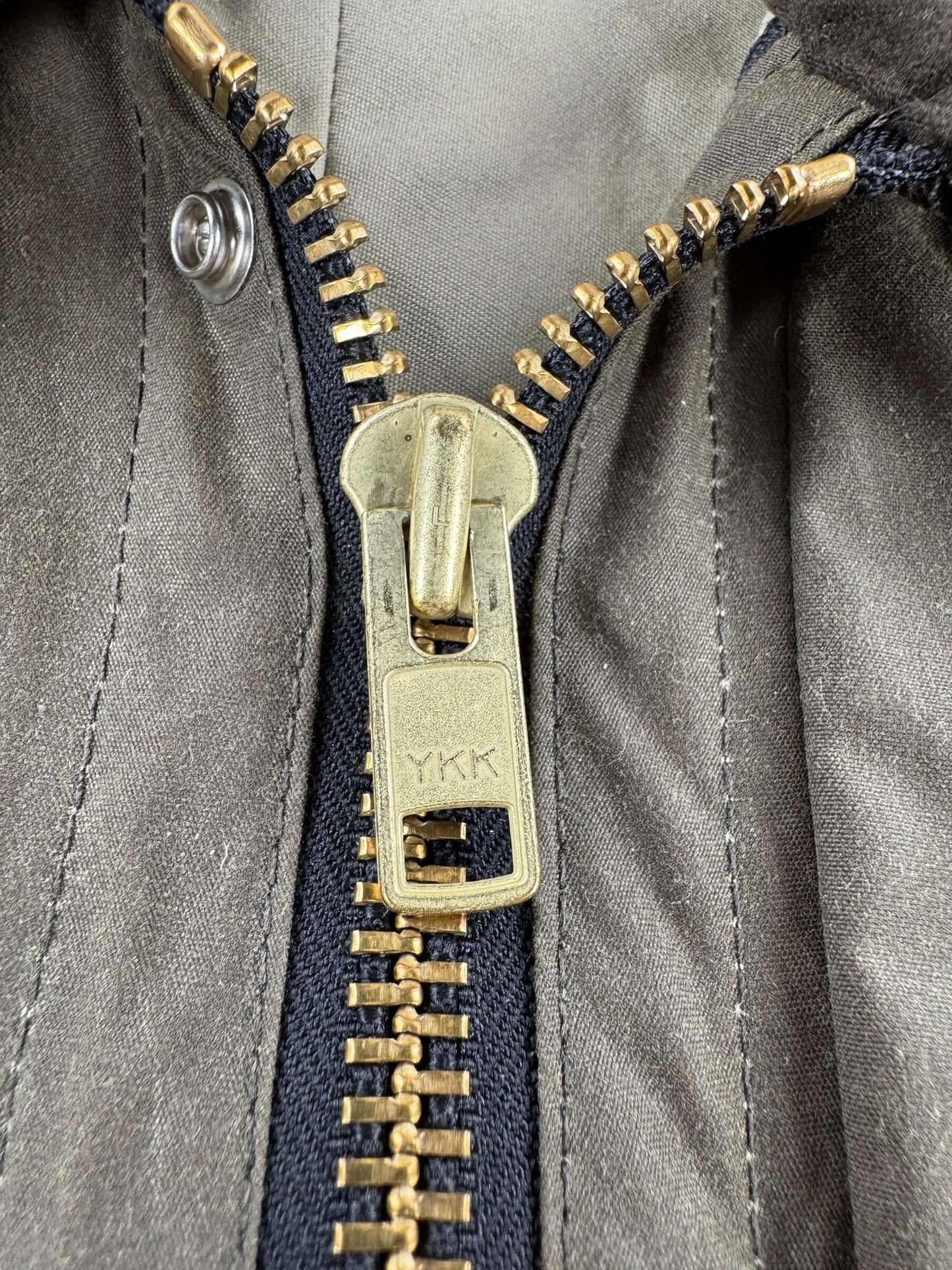 Zipper on Filson Cover Cloth Field Jacket SZ S