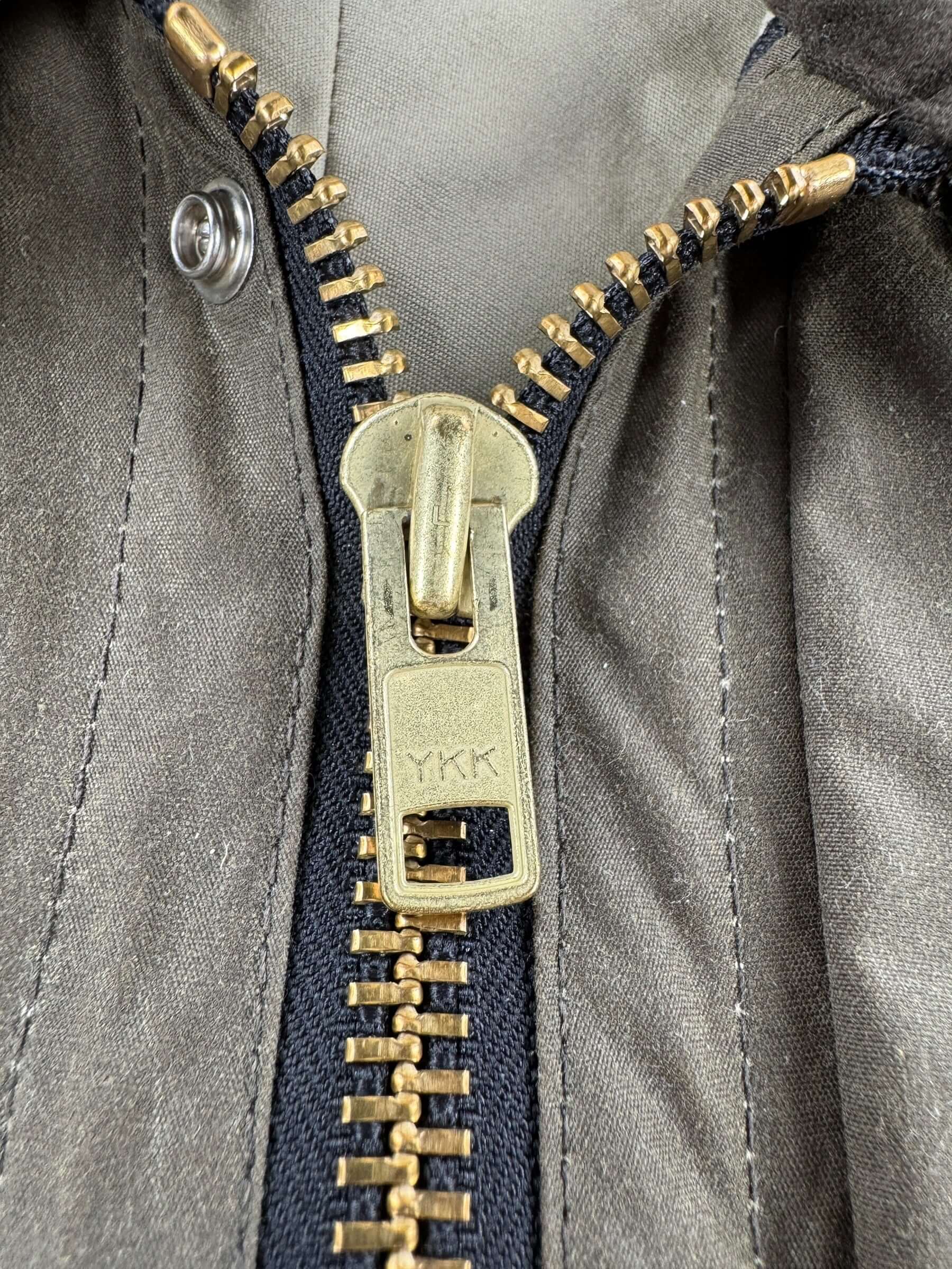 Zipper on Filson Cover Cloth Field Jacket SZ S