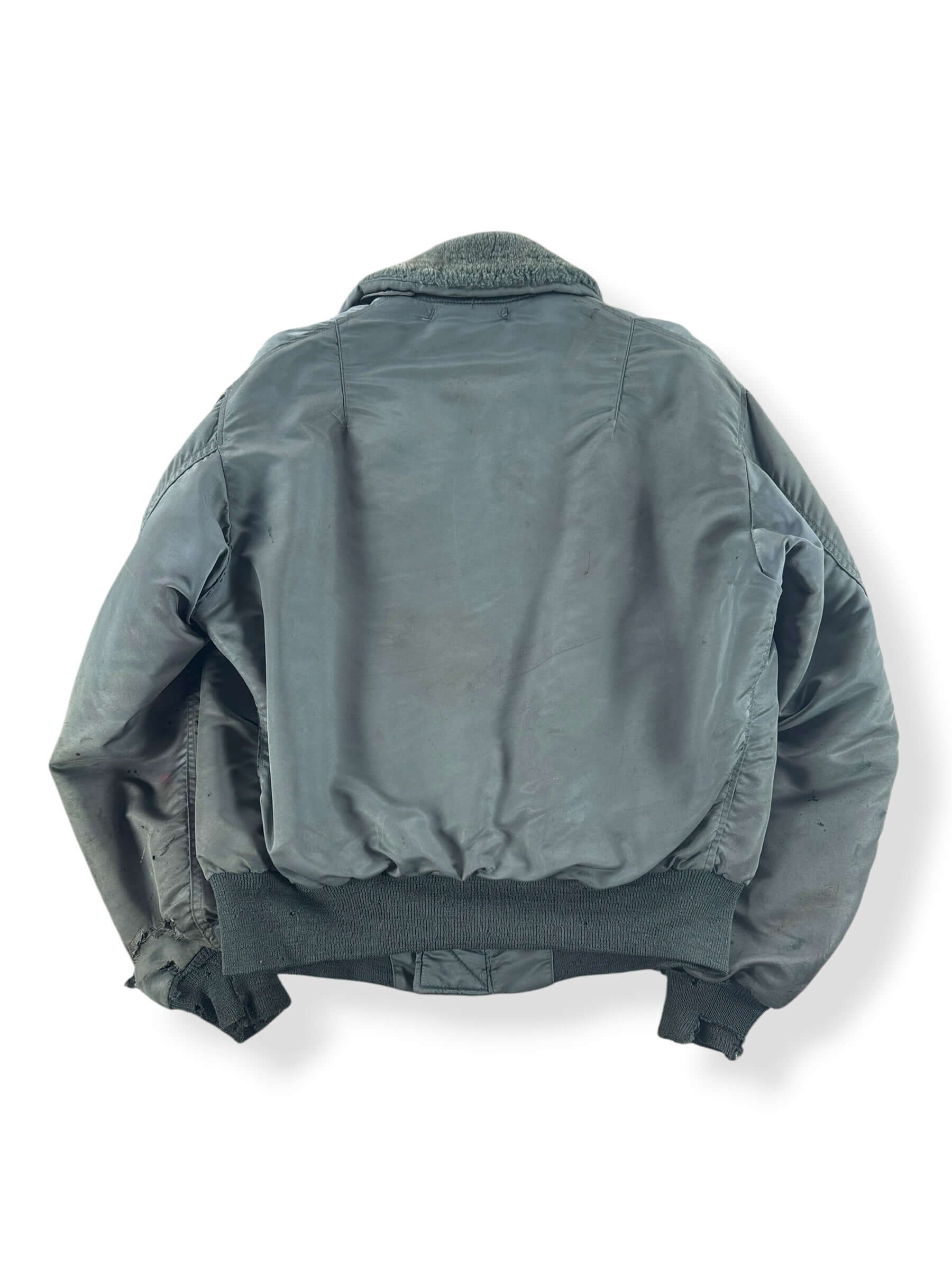 Back of Vintage B-15 Thrashed Bomber SZ L