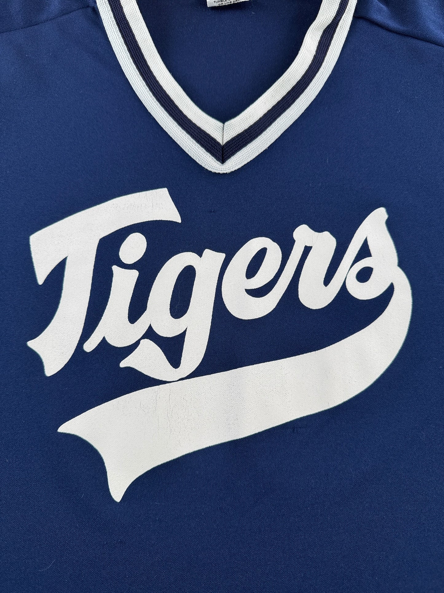 Graphic of Vintage Tigers #11 Jersey SZ L