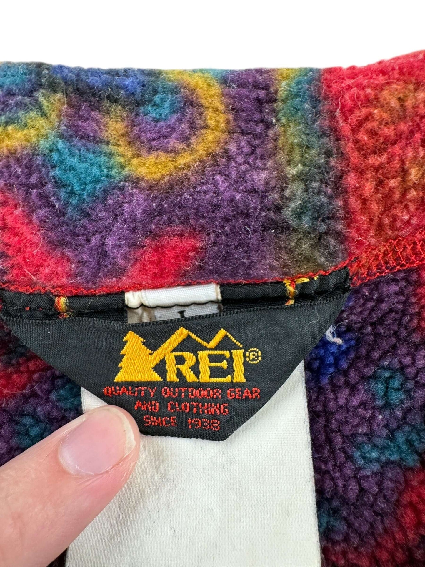 Tag on Vintage REI Polartec Fleece Jacket SZ L