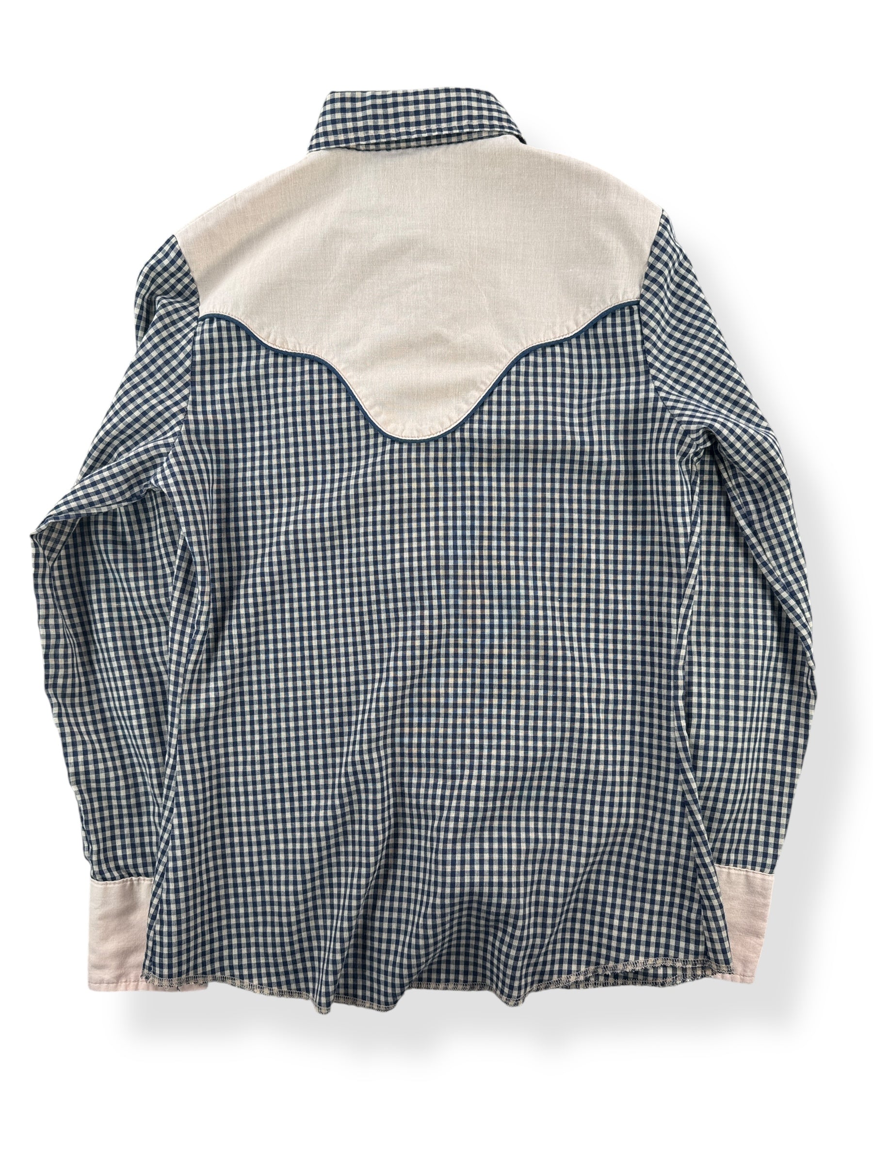 Back of Vintage Authentic Ladies Wrangler Gingham Western Top SZ M