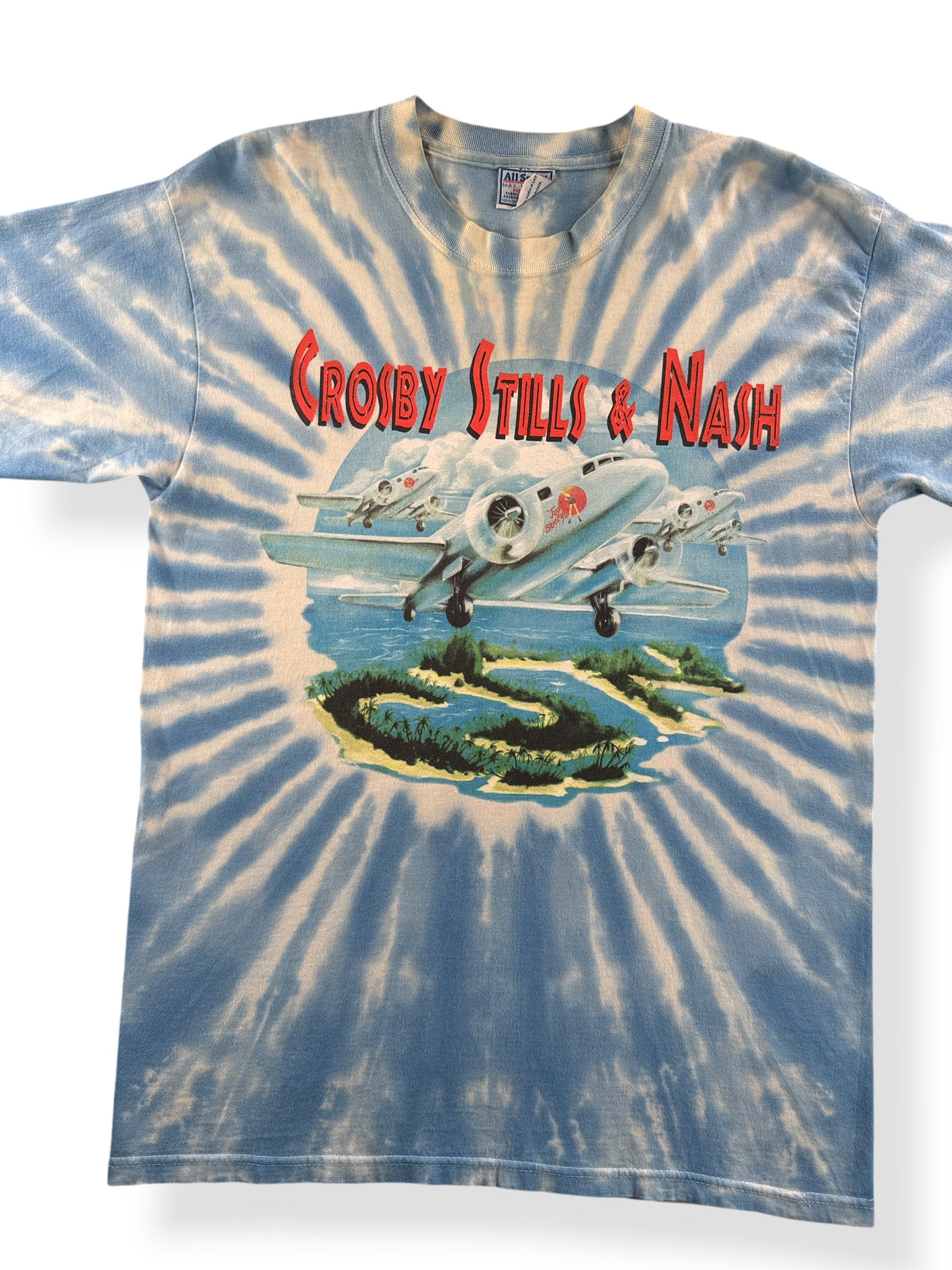 Close up of front on Vintage 2001 Crosby Stills & Nash Tee