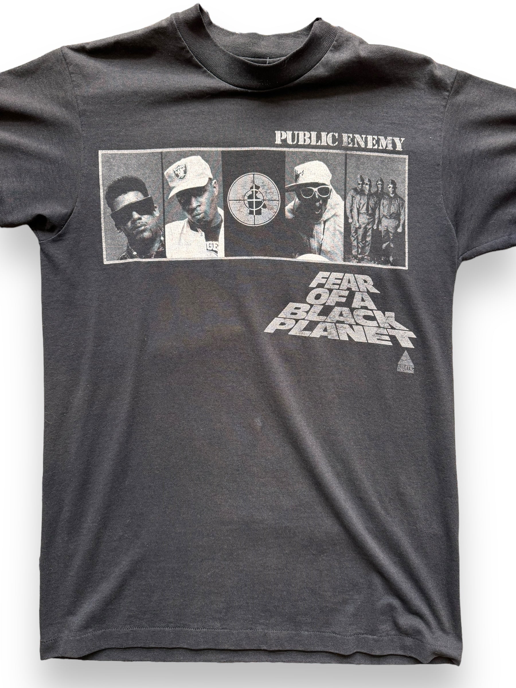 front close up of Vintage Public Enemy Fear of a Black Planet Rap Tee SZ M