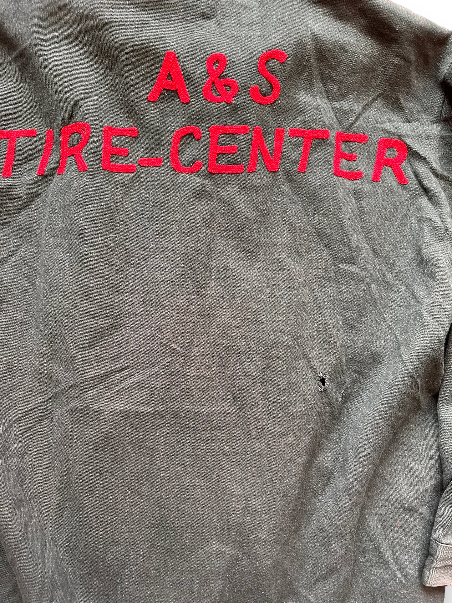 Small Hole on Rear of Vintage A & S Tire Center Chainstitched Work Shirt SZ L | Vintage Chainstitch Workwear Seattle | Barn Owl Vintage Seattle