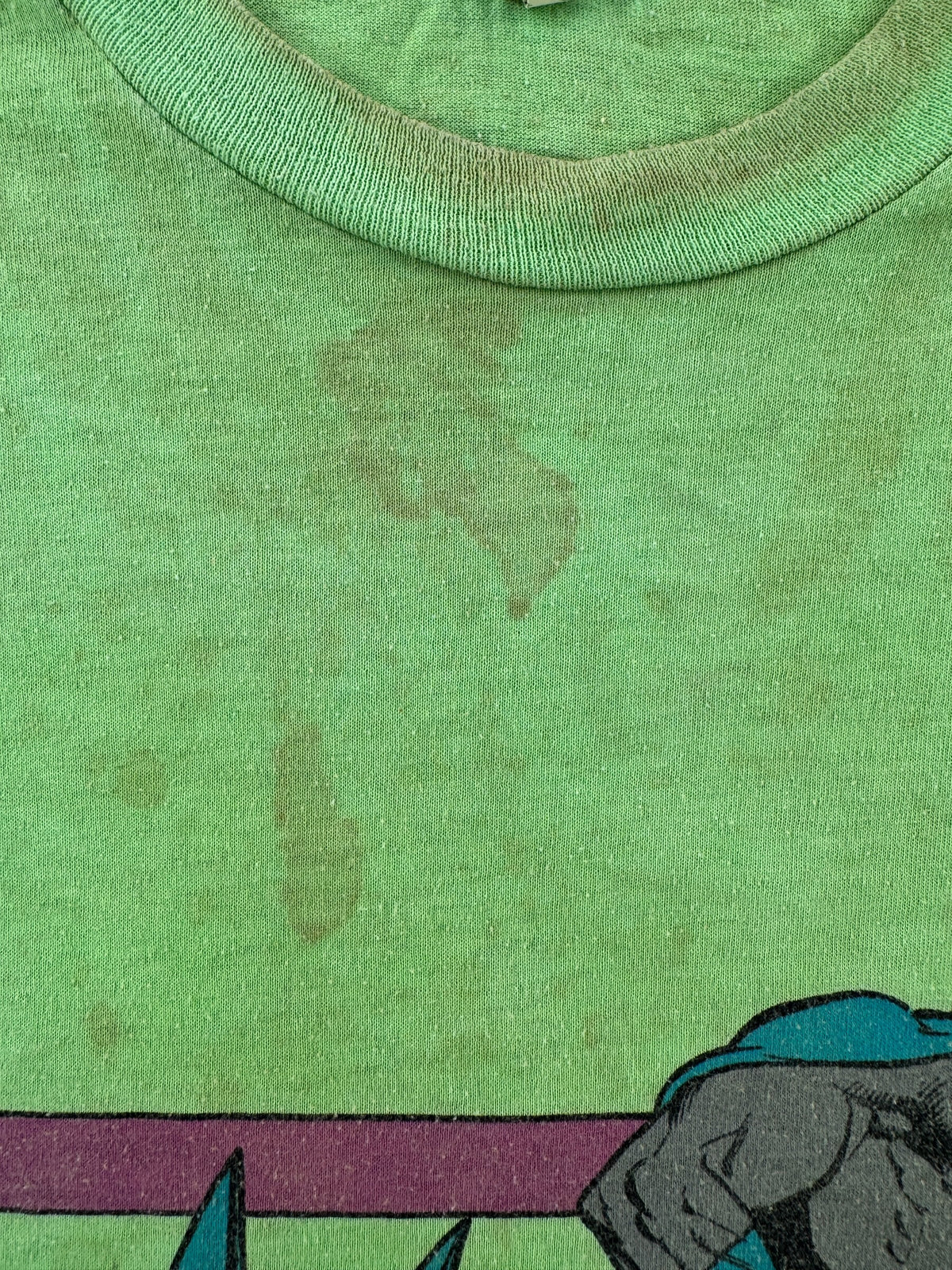 Staining on front of Vintage Batman Gotham City Scape Tee SZ L