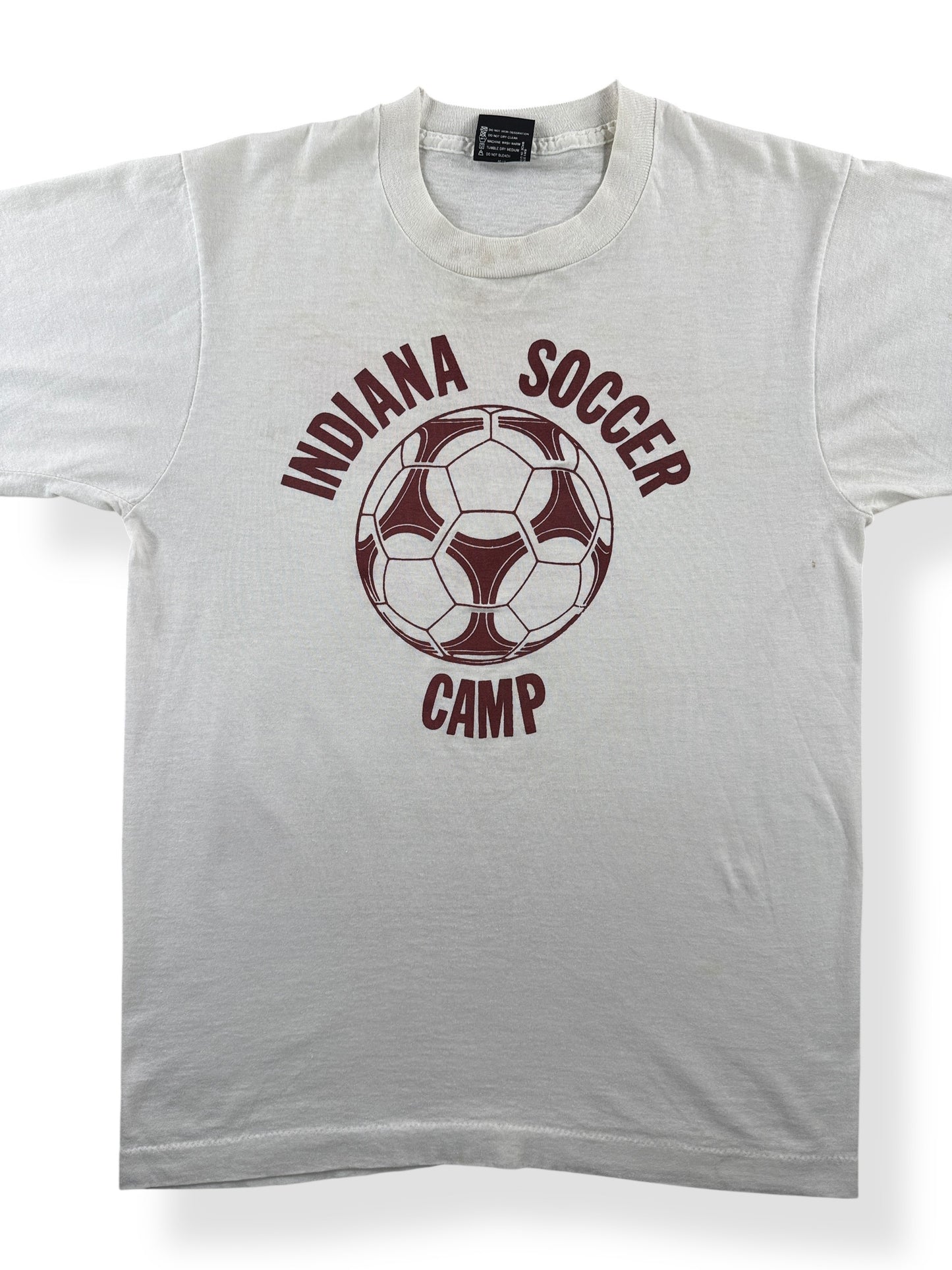 Front Close Up of Vintage Indiana Soccer Camp Tee SZ M (Fits S)