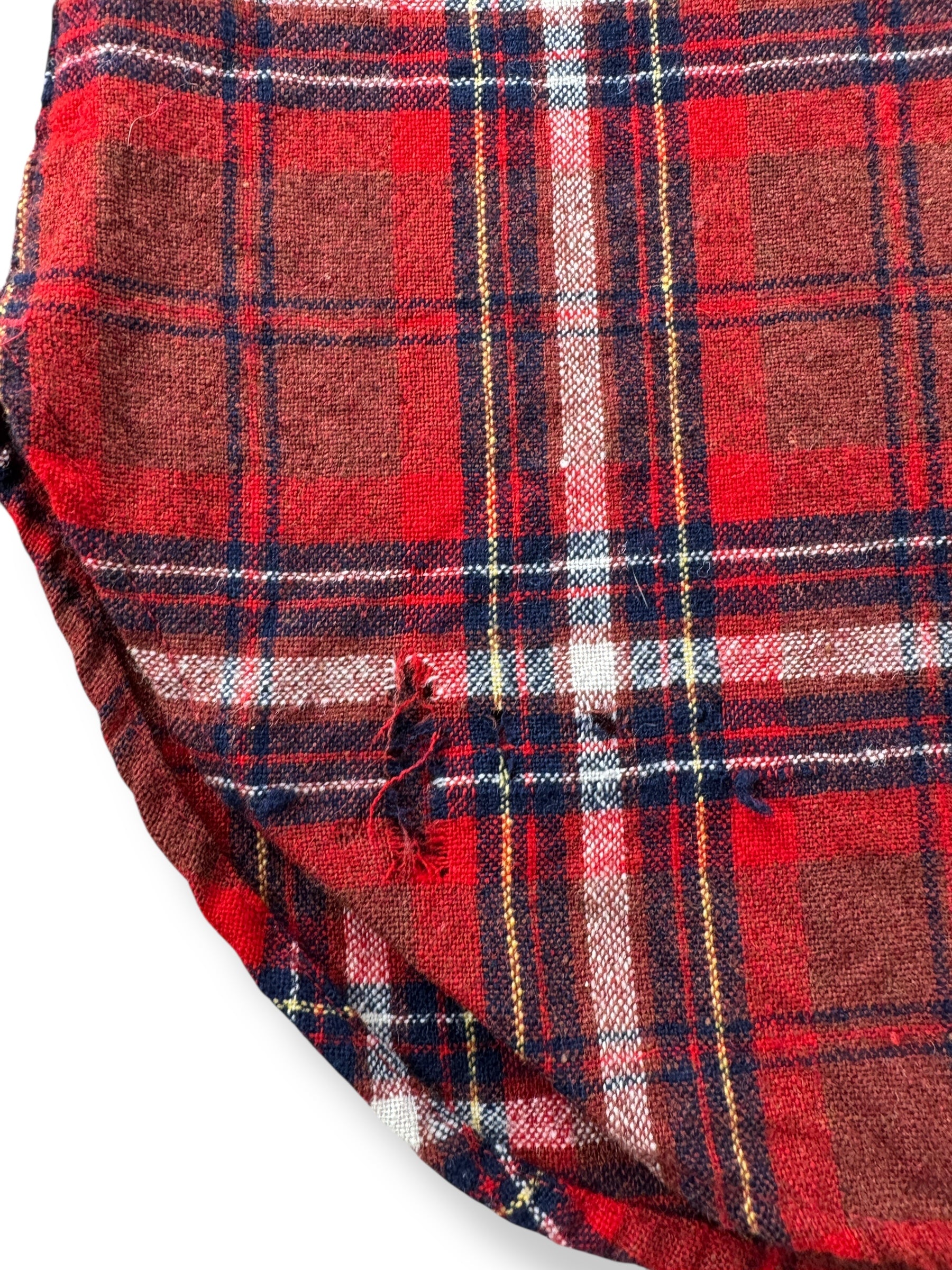 Hole on Vintage Red Plaid Short Sleeve Pendleton Flannel SZ L