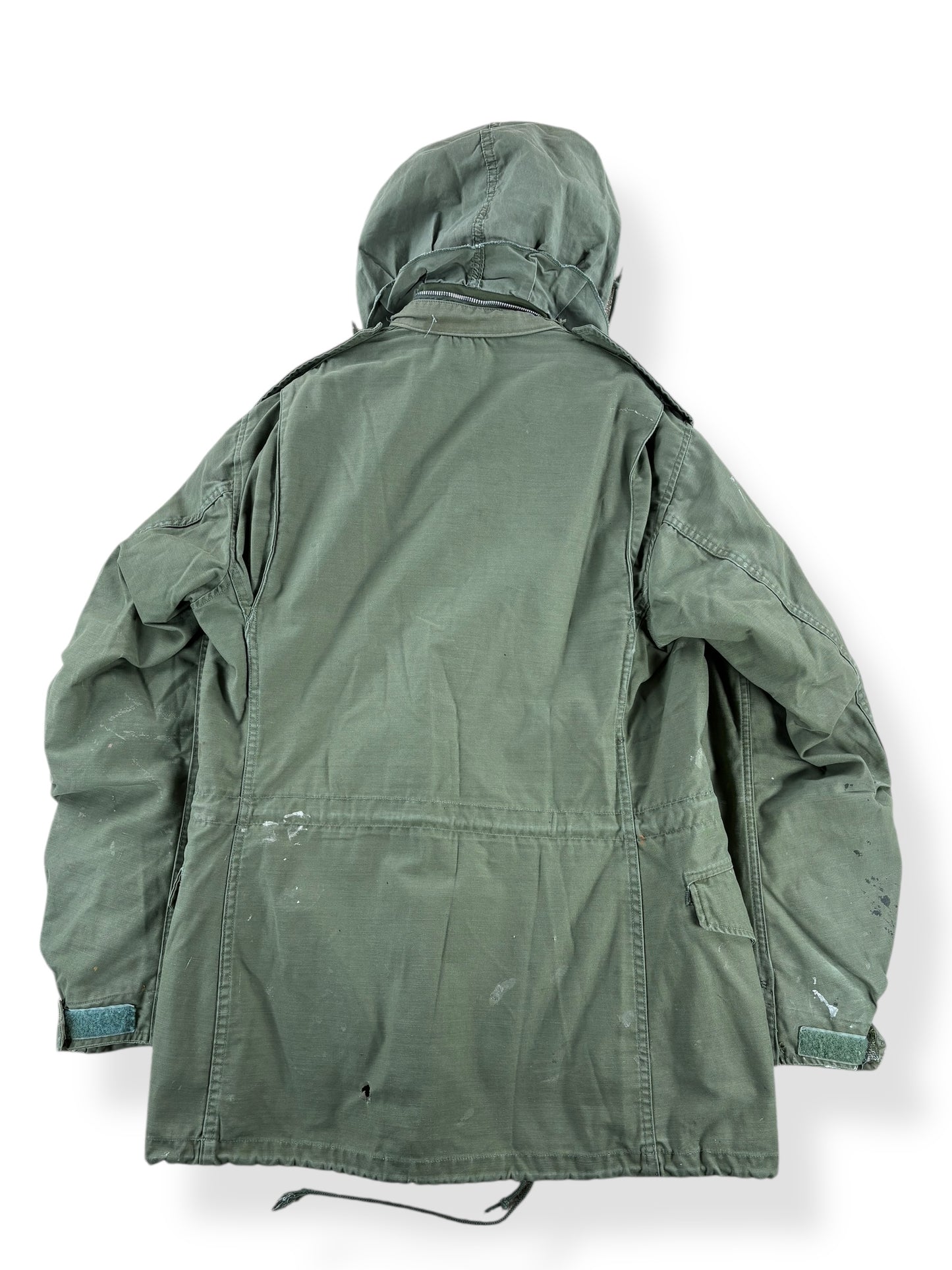 Back of Vintage M65 Field Jacket W/ Paint Splatters SZ M