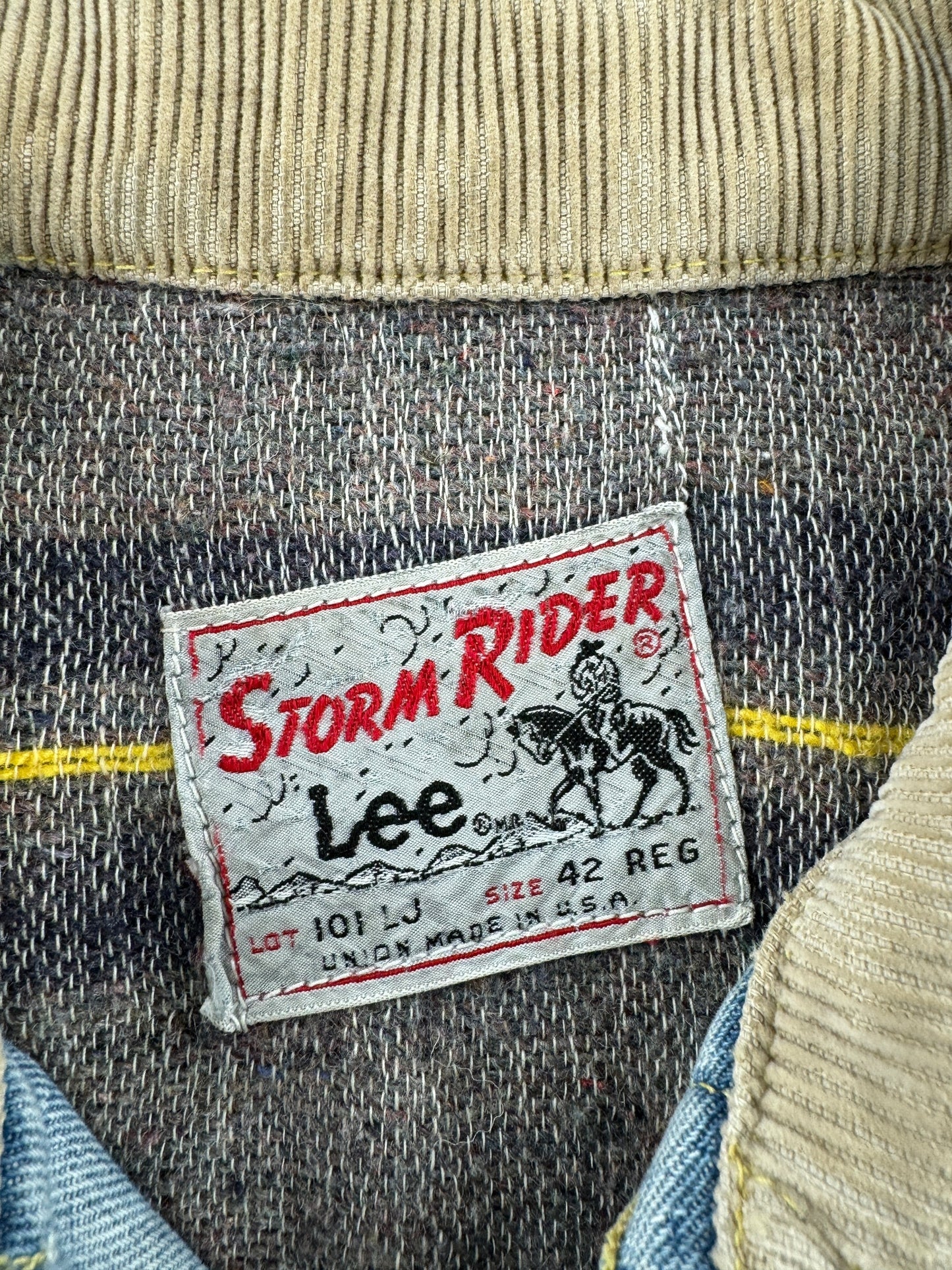 Tag on Vintage Lee Union Made Storm Rider SZ 42