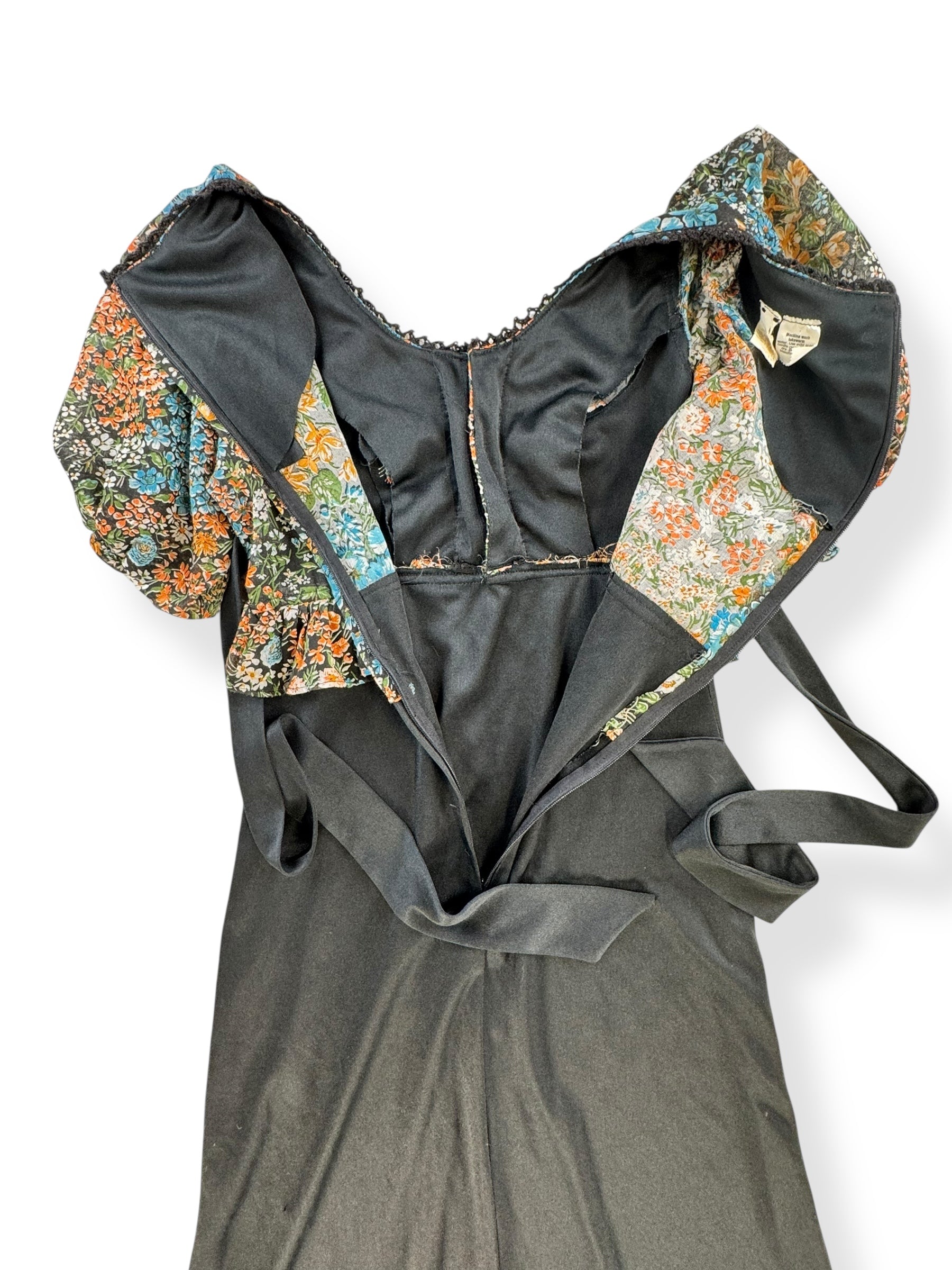 Back of 1970s Prairie Goth Dress S-M