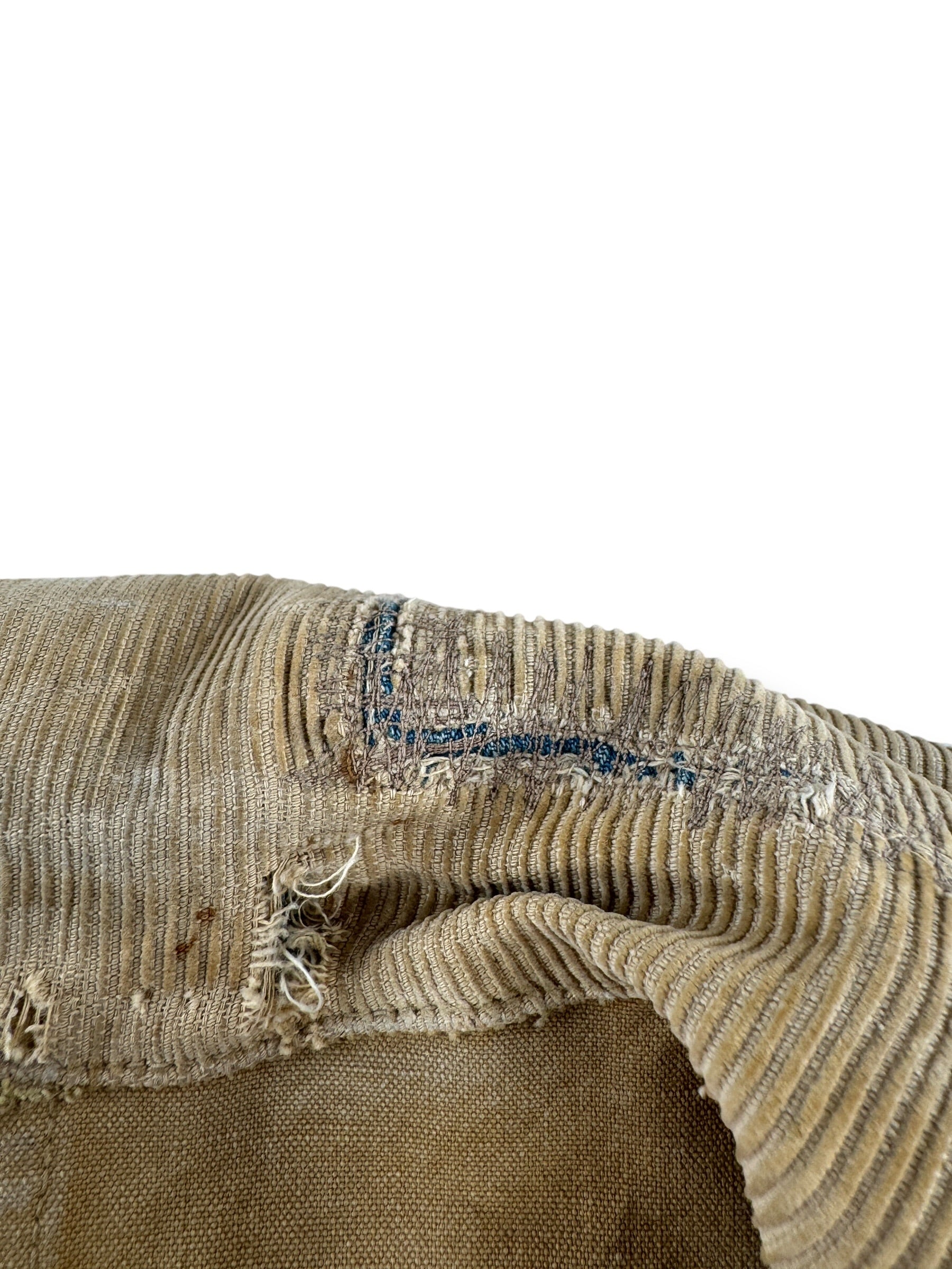 Repair on Collar of Vintage 40s Era Hunting Jacket SZ M