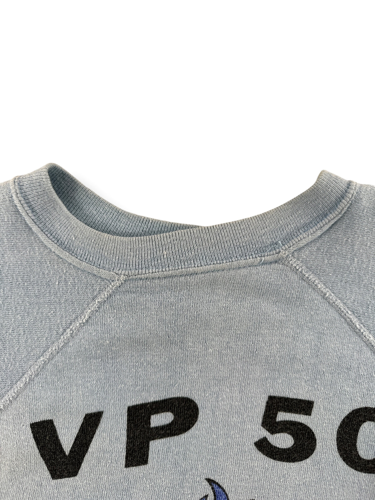 Collar on Vintage 70s VP 50 Blue Dragons Crewneck SZ L (Fits S)
