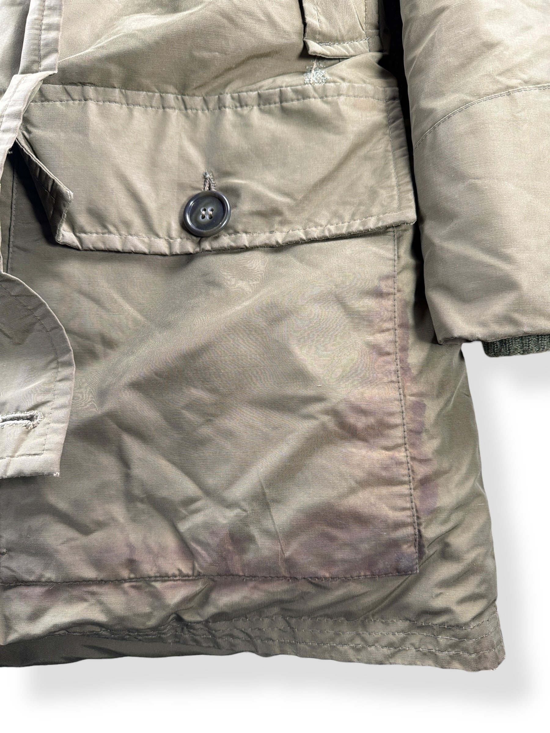 Stain on Vintage 70s Era Eddie Bauer Down Parka w/ Fur Hood SZ M