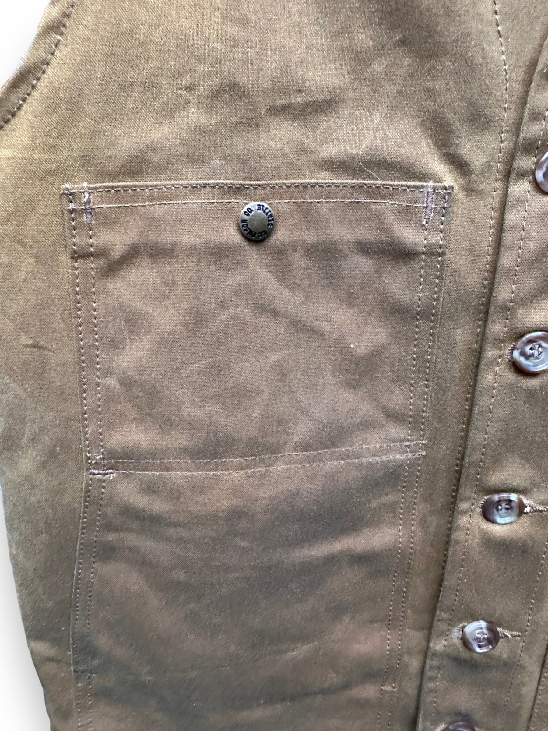 Right Pocket View on Filson Tin Cloth Vest SZ L | Filson Bargain Outlet Seattle | Barn Owl Vintage