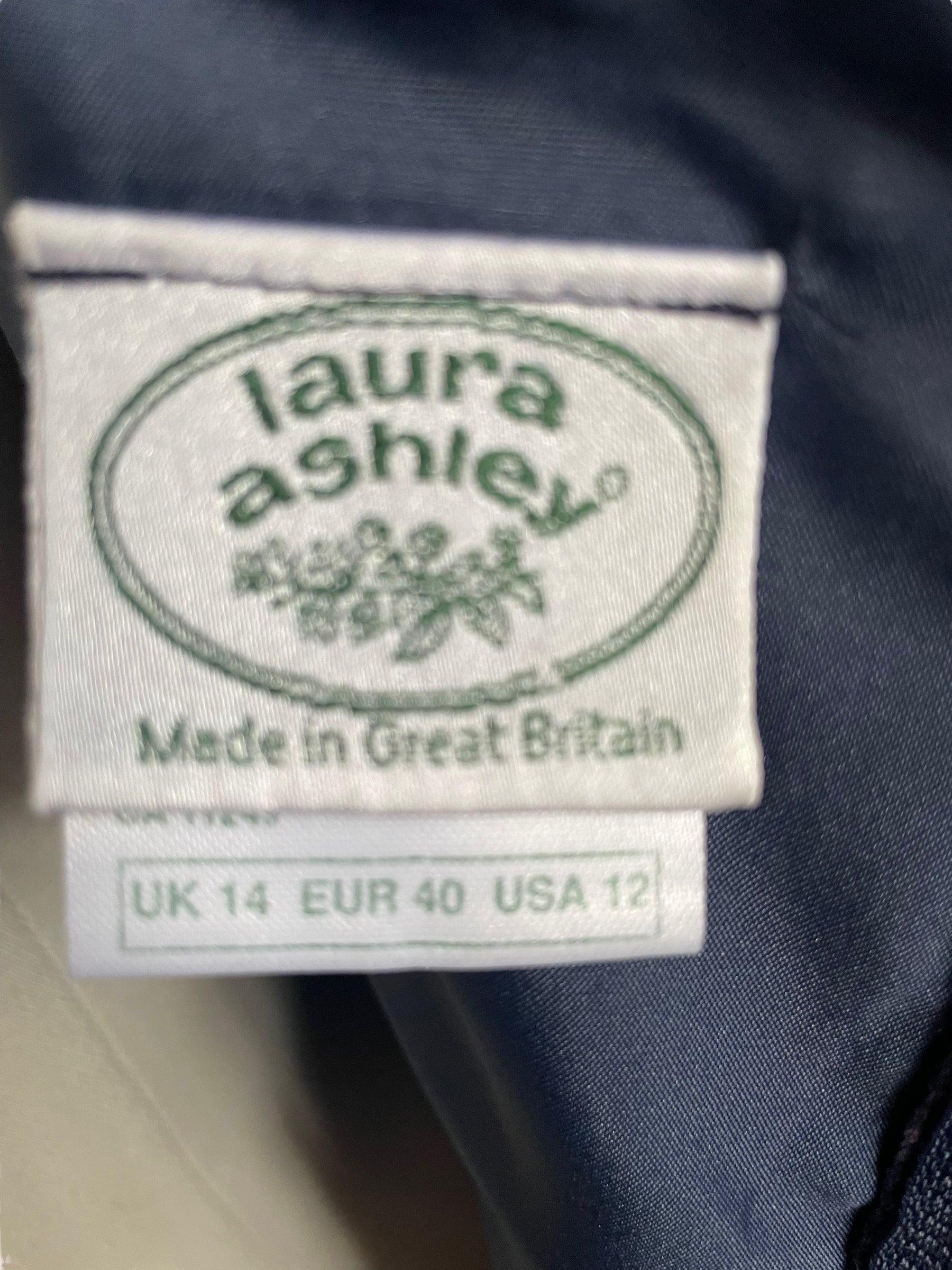Vintage 1980s Laura Ashley Floral Velvet Dress | Seattle True Vintage The Barn Owl Vintage Goods Vintage 1980s Laura Ashley Floral Velvet Dress | Seattle True Vintage The Barn Owl Vintage Goods