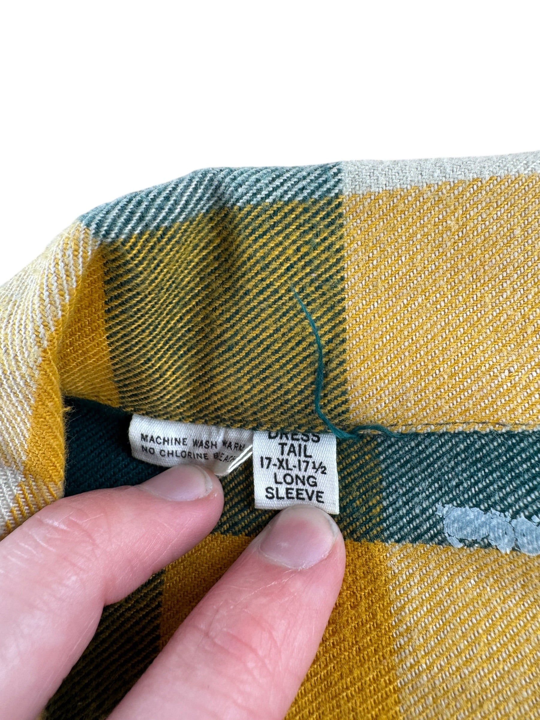 Tag on Vintage Green and Yellow Cotton Flannel SZ XL
