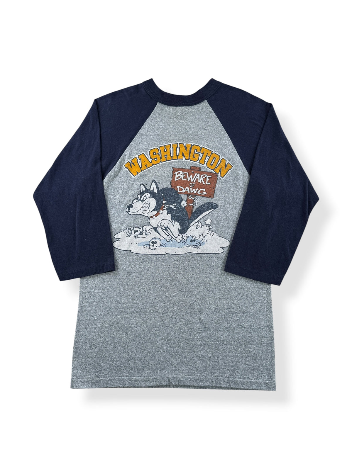 Front of Vintage 1980s Washington Beware of Dawg Raglan Tee SZ M (Fits S)