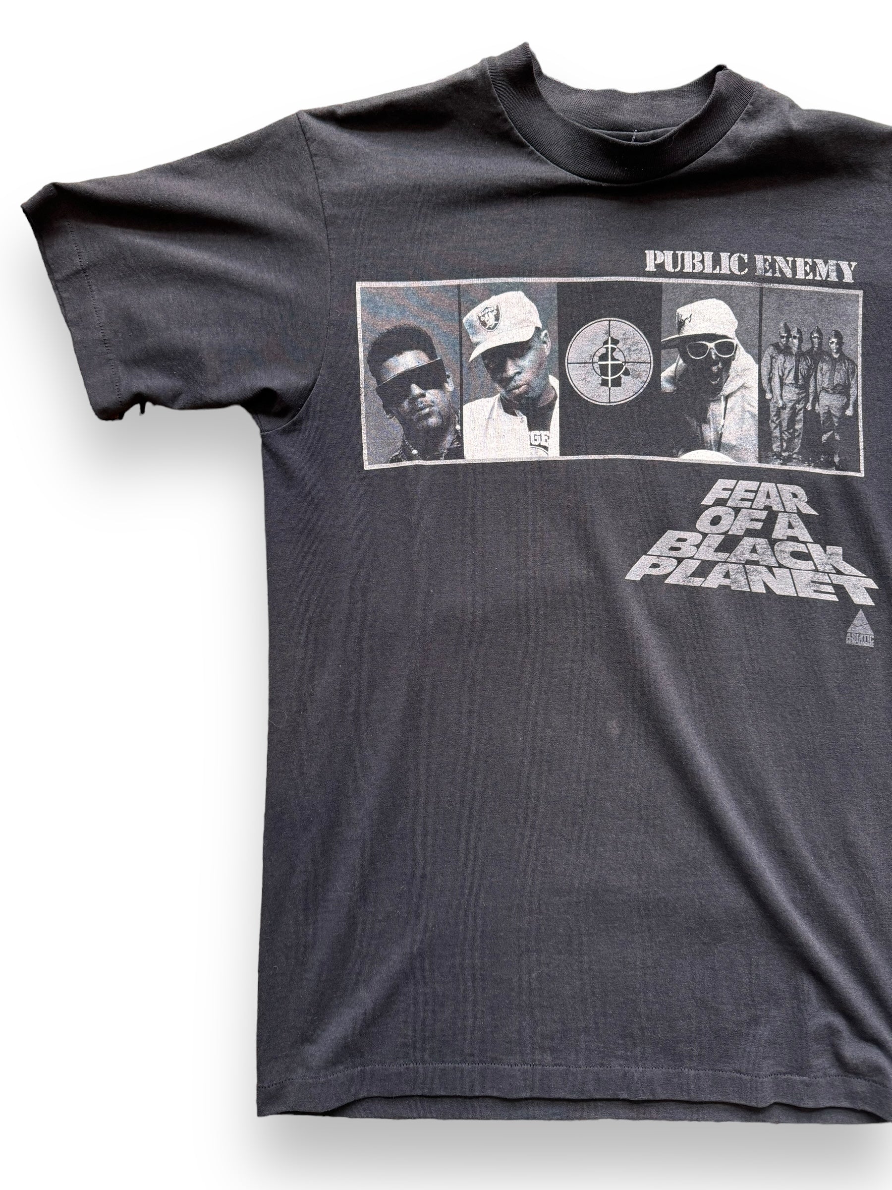 front right of Vintage Public Enemy Fear of a Black Planet Rap Tee SZ M